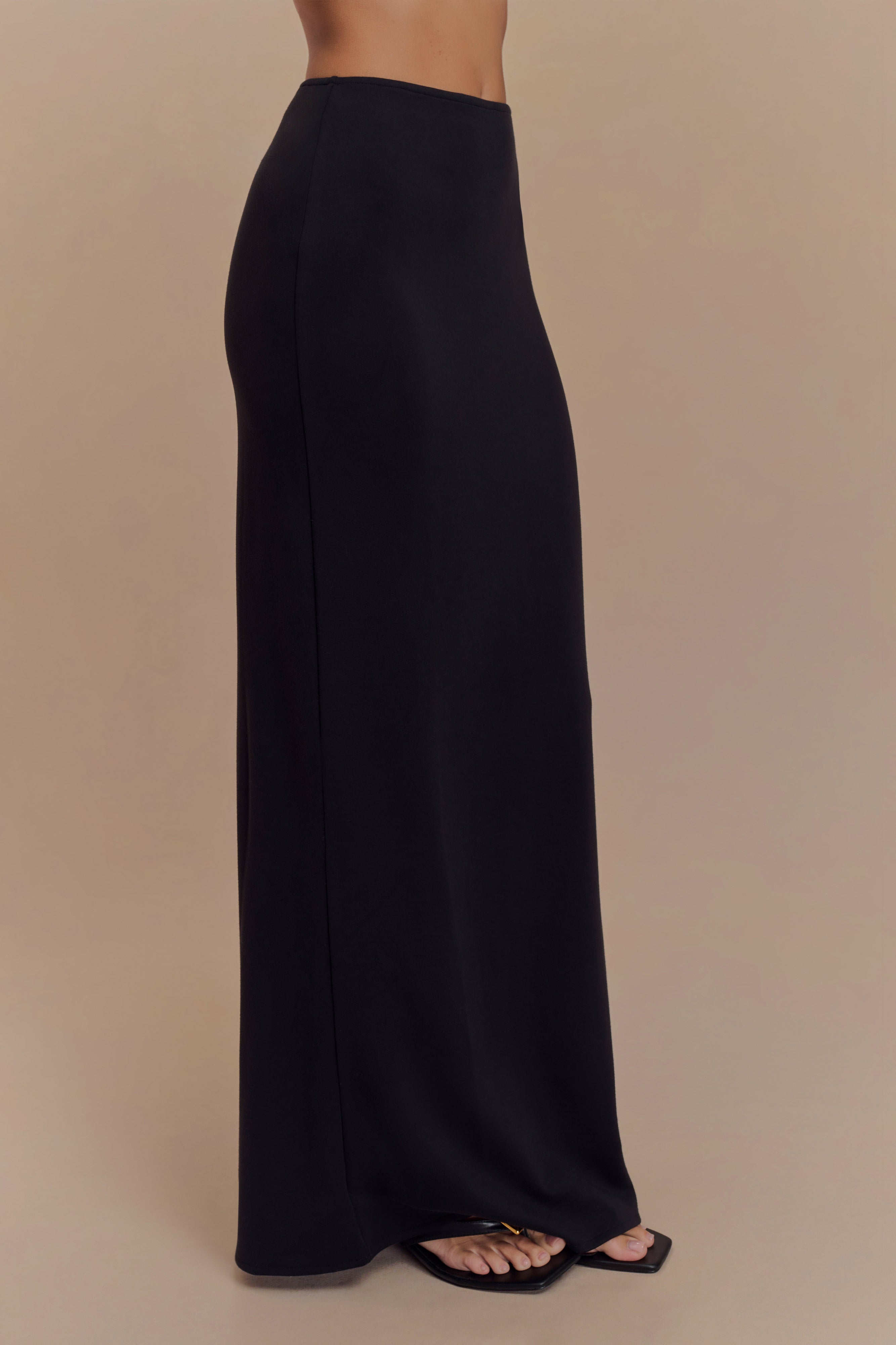 Eris Scuba Jersey Maxi Skirt - Black、mySite、solidvoid