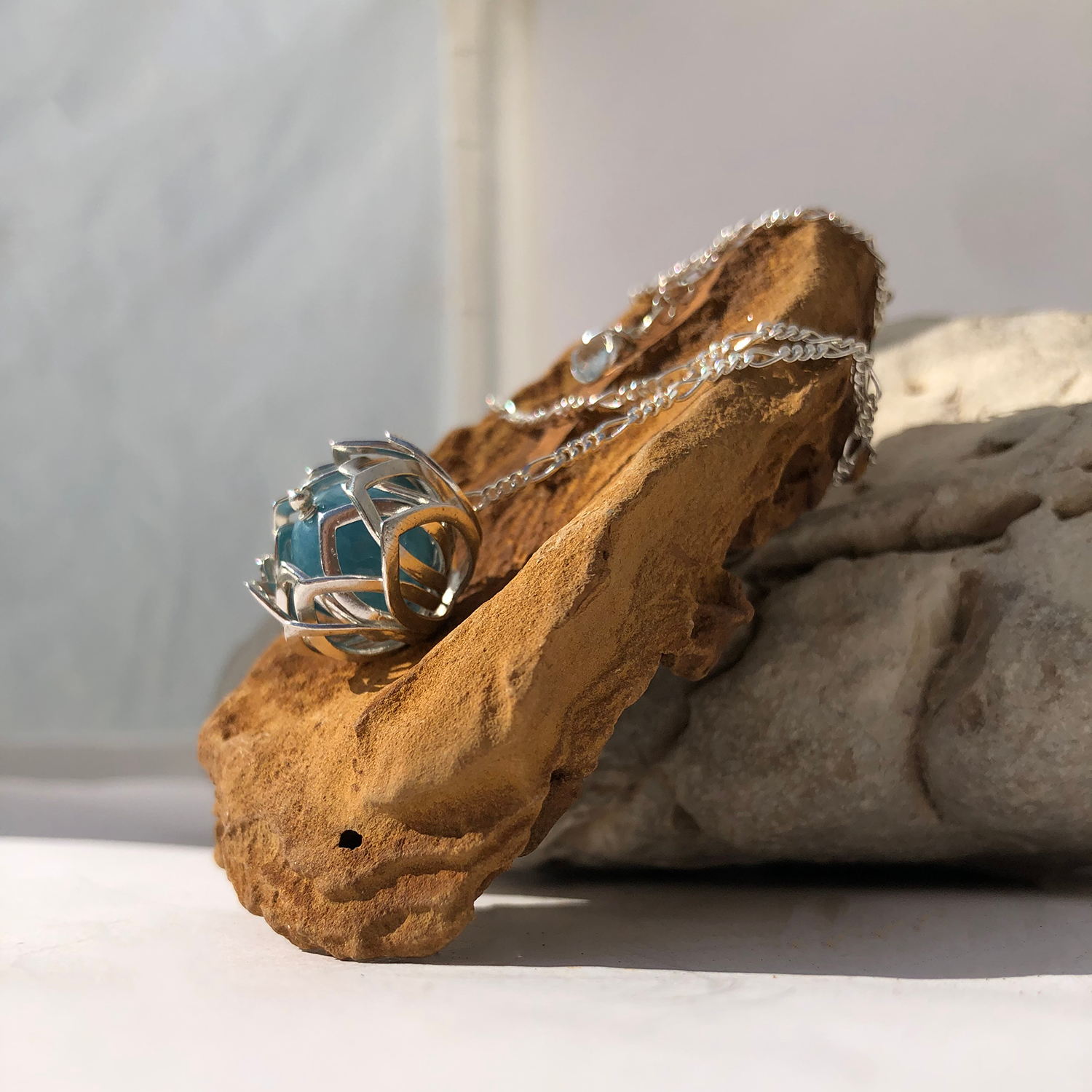 Lotus Pendant Necklace、mySite、topwebapps