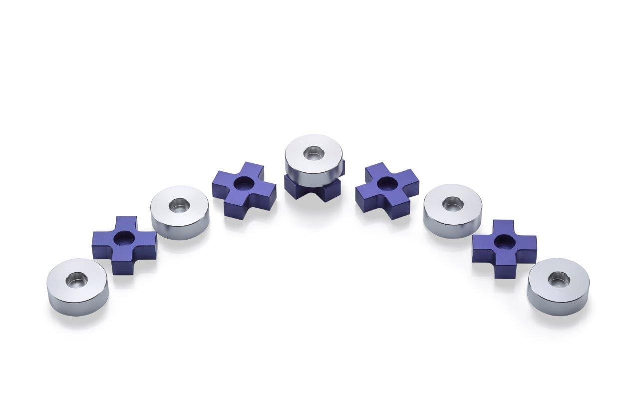 Tic Tac Toe Menorah by Laura Cowan - (Choice of Color)、mySite、topwebapps