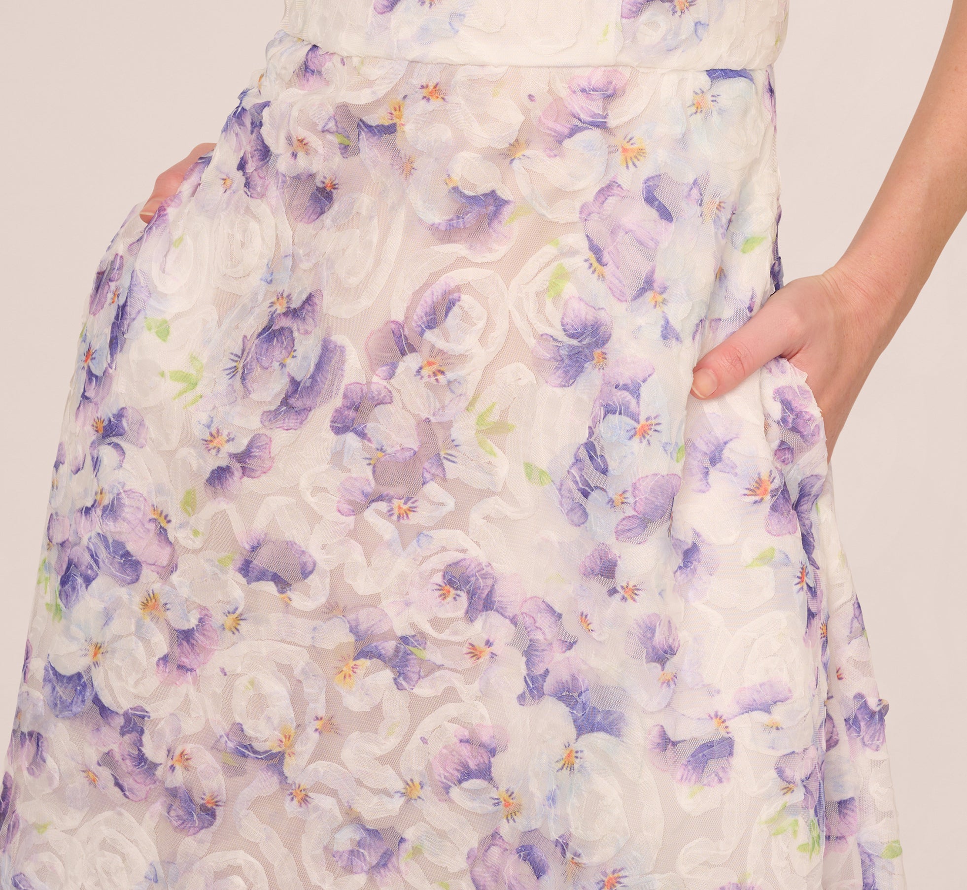 Floral Tulle Soutache A Line Midi Dress With Embellished Straps In Ivory Multi、mySite、solidvoid