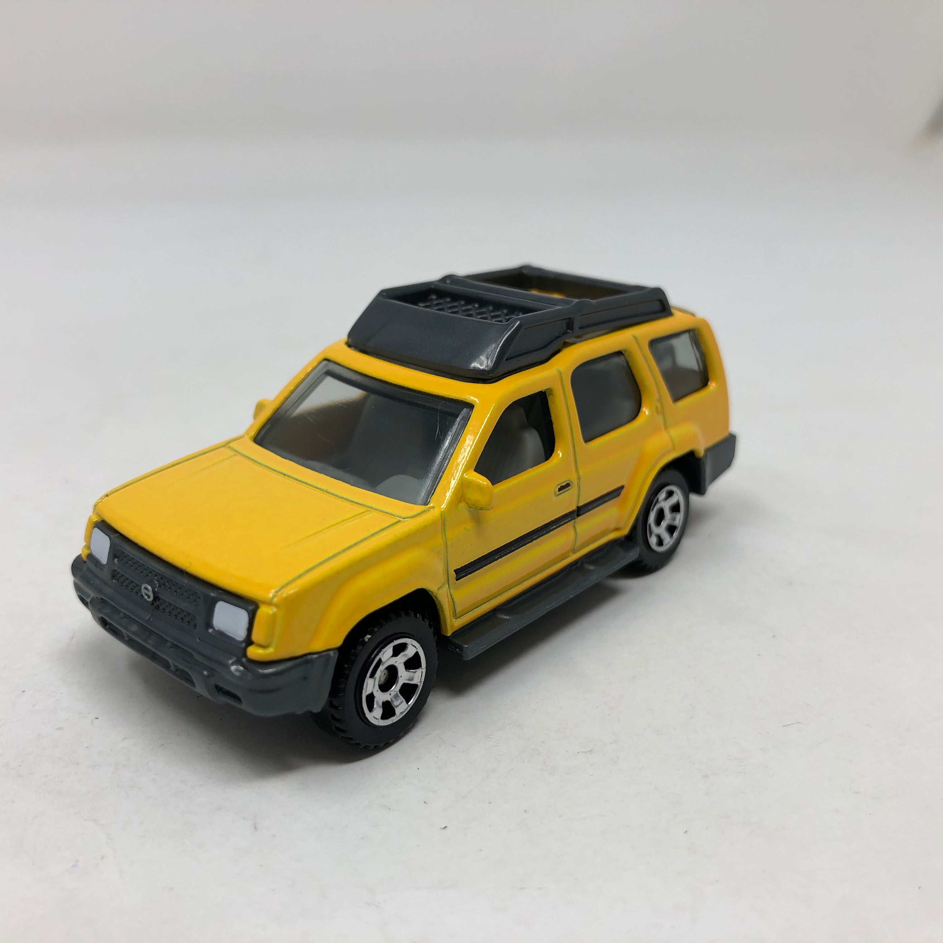 2000 Nissan Xterra w/ Opening Rear Door * 1:64 scale Loose Diecast Matchbox、mySite、hgirdovlk