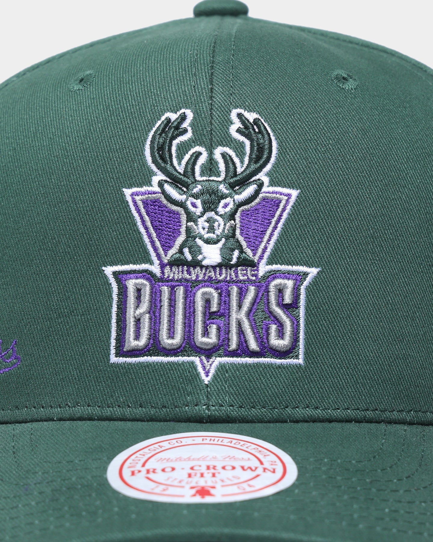 Mitchell & Ness Milwaukee Bucks 'City Love' Pro Crown Snapback Original Team Colours、mySite、zt4zffjzw