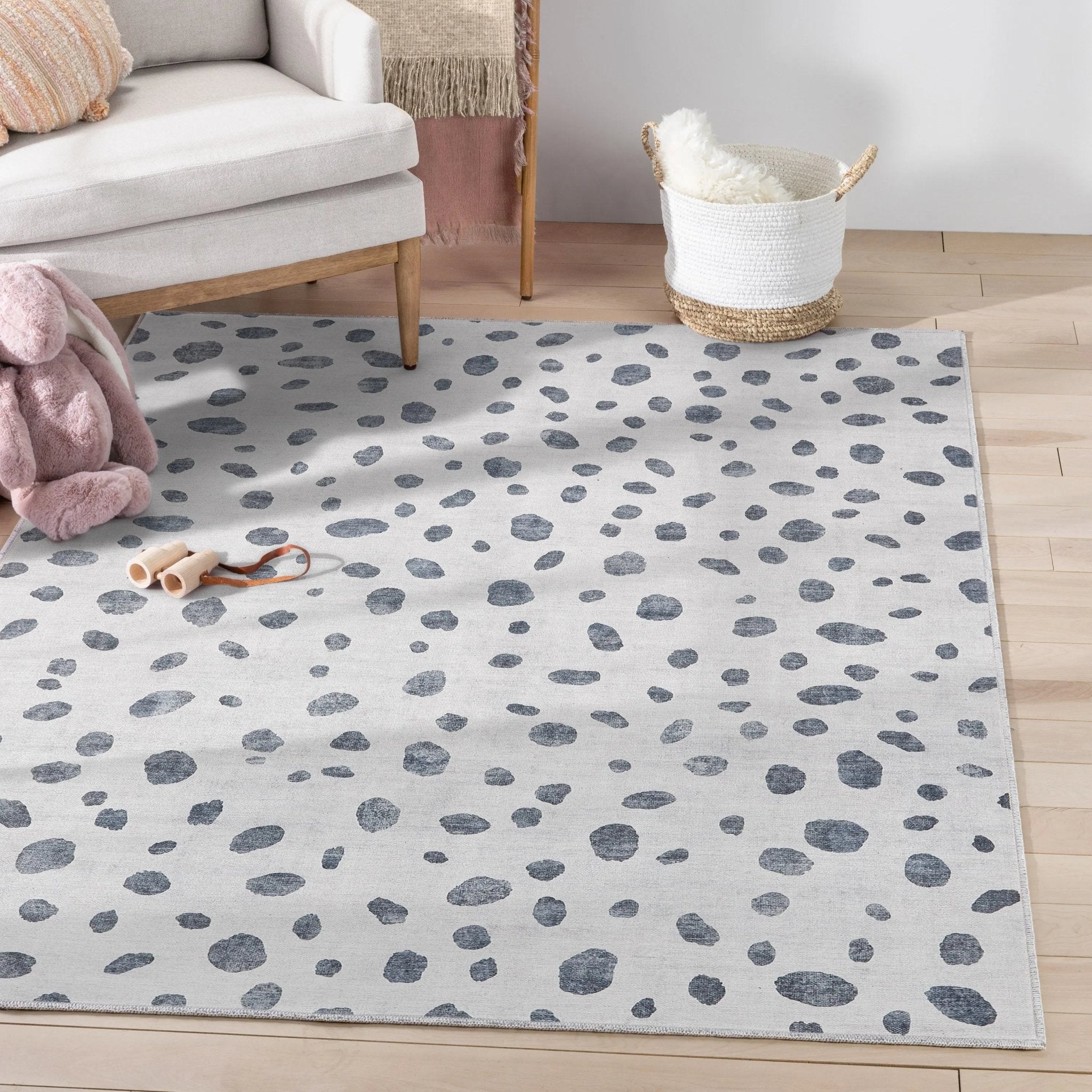 Animal Dots Modern Ivory Black Area Flat-Weave Rug、mySite、gigharbornorthrealestate