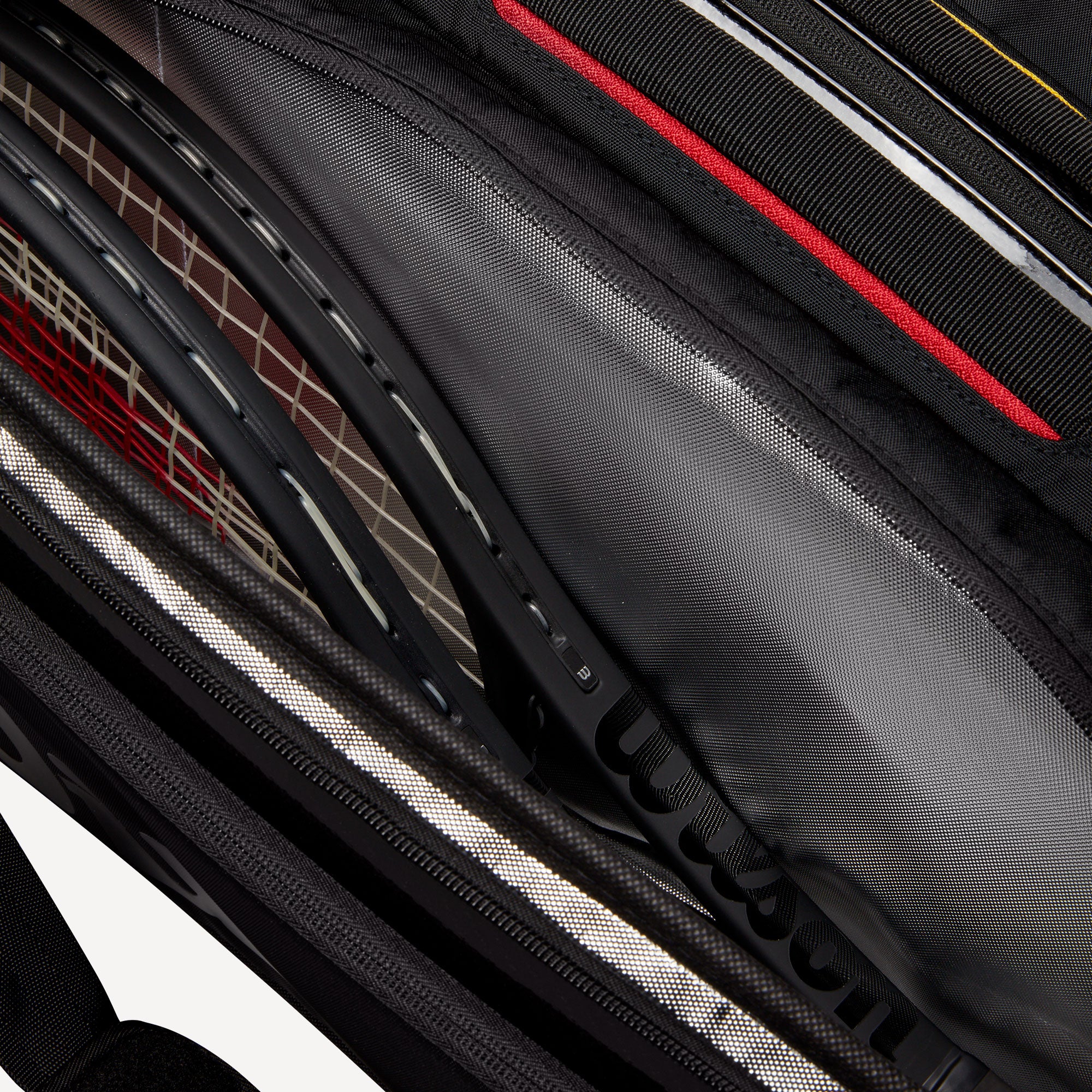 Wilson Super Tour Pro Staff 15 Pack Tennis Bag