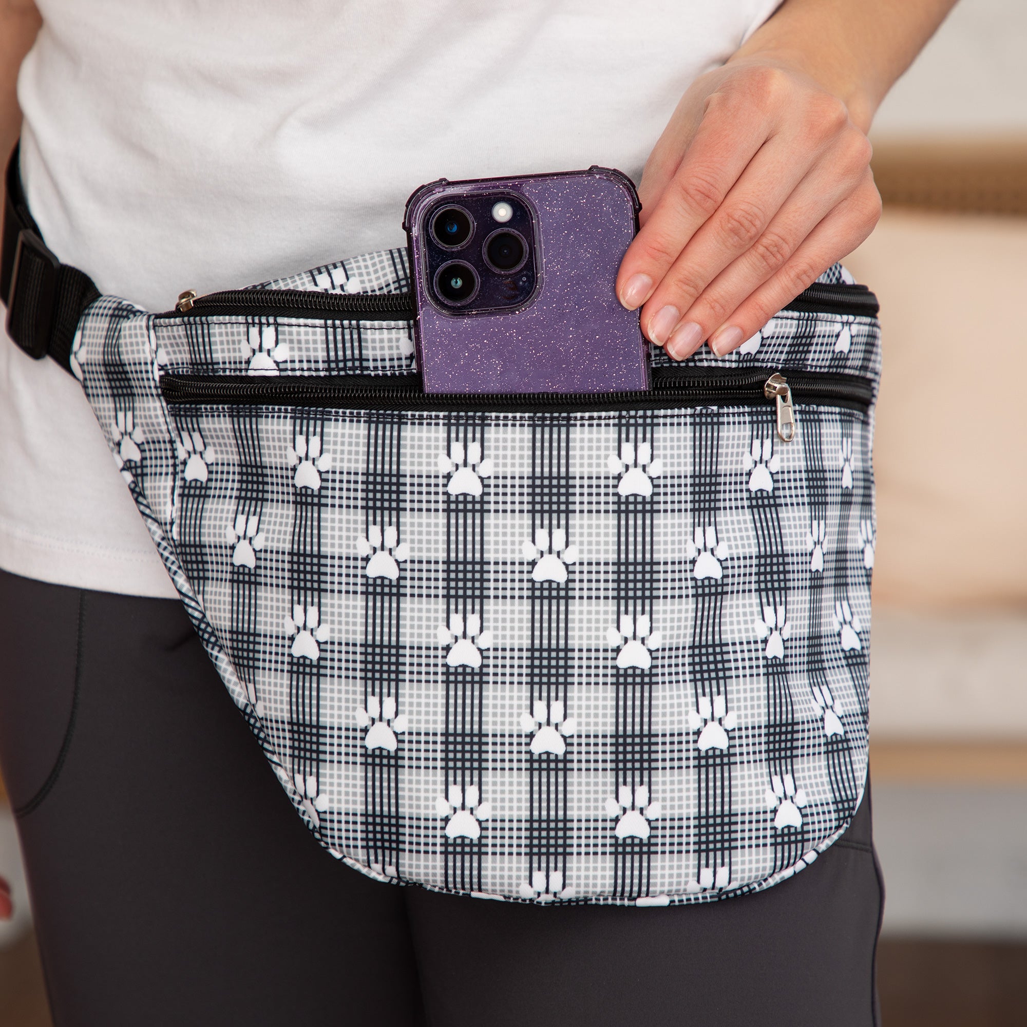 Plaid Paw Print Large Fanny Pack with 3 Zippered Pockets、mySite、camillekostekn