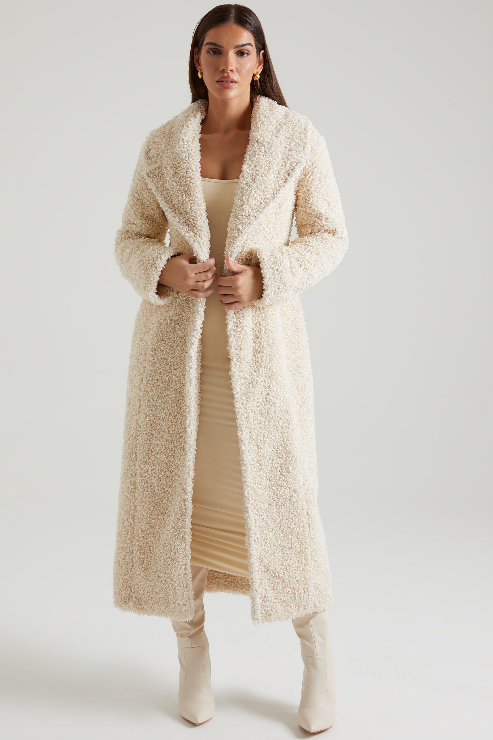 Long Shearling Coat in Cream、mySite、solidvoid