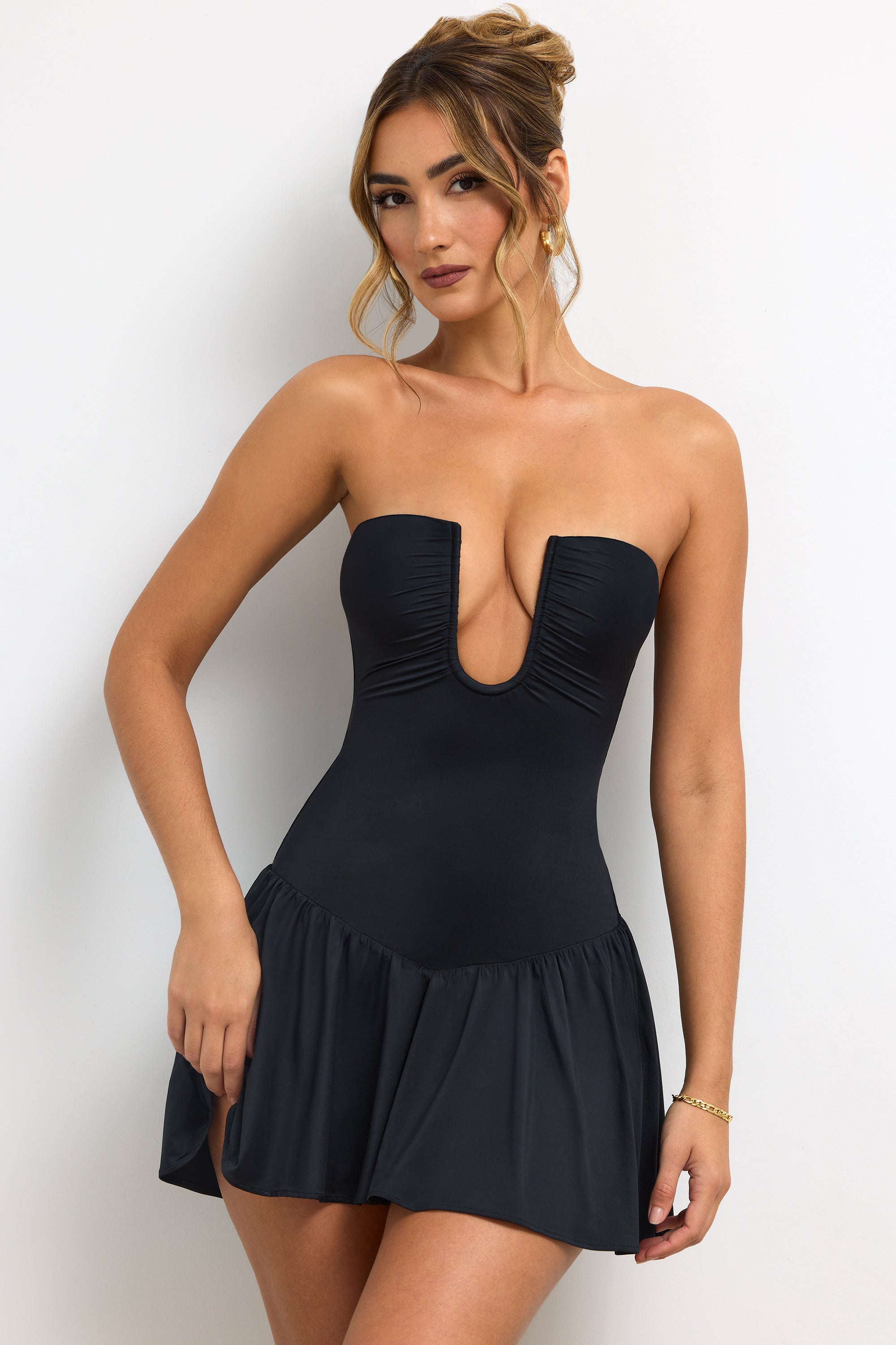 Slinky Jersey Strapless Plunge Neck Mini Dress in Black、mySite、solidvoid