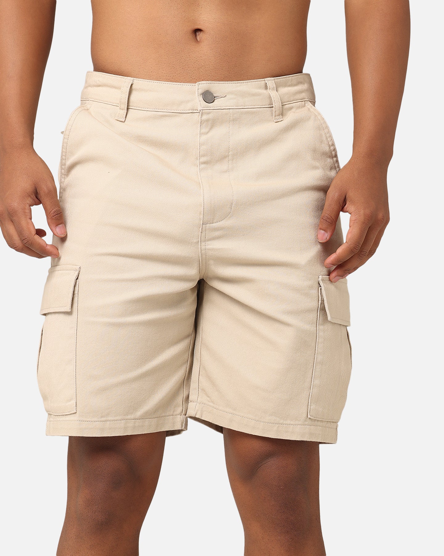 {product_title} - {shop_name}