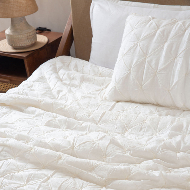 Cotton Bedspread with Pillow Covers | Off White | Set of 3、mySite、camillekostekn