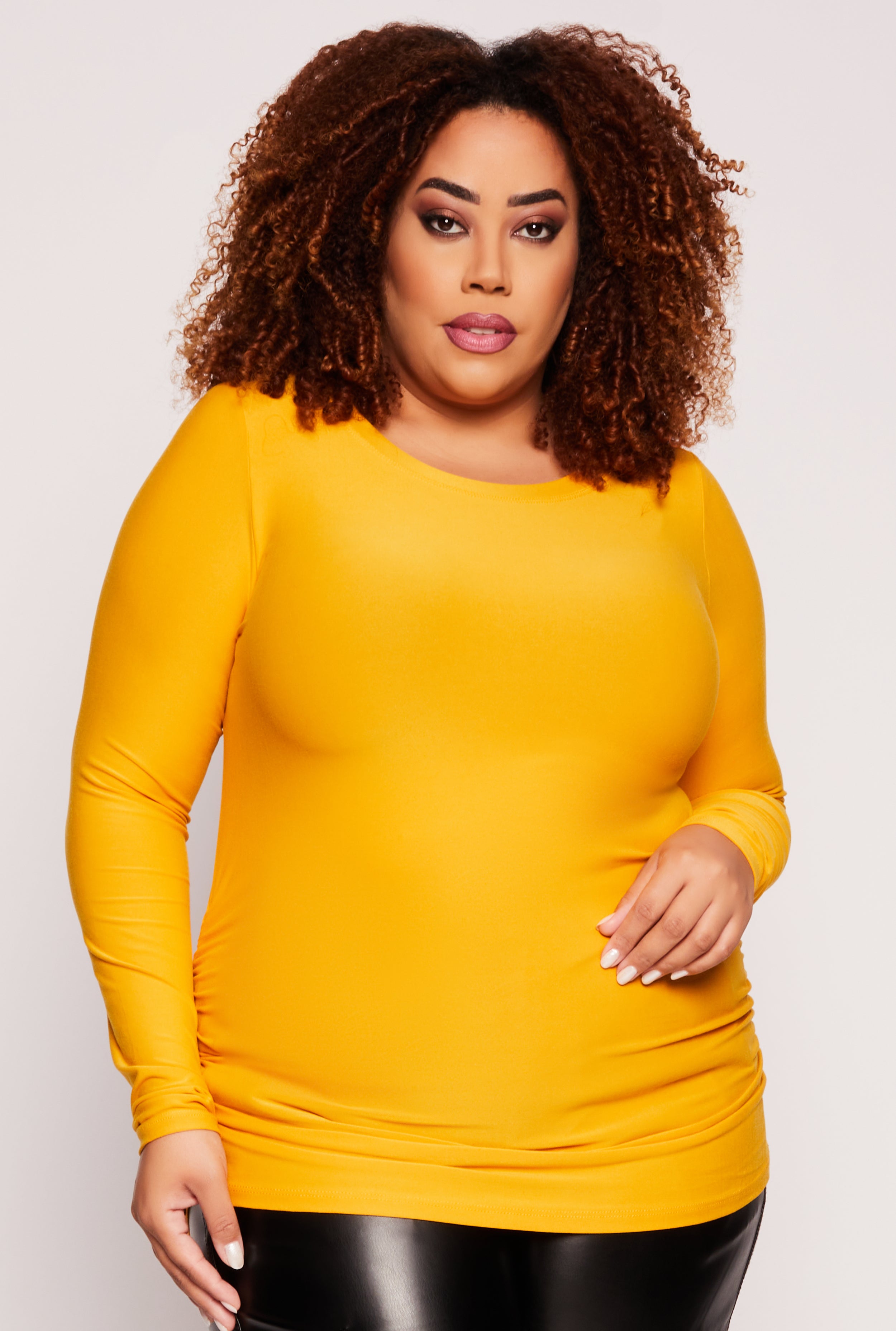 Plus Size Ruched Side Long Sleeve Top、mySite、camillekostekn