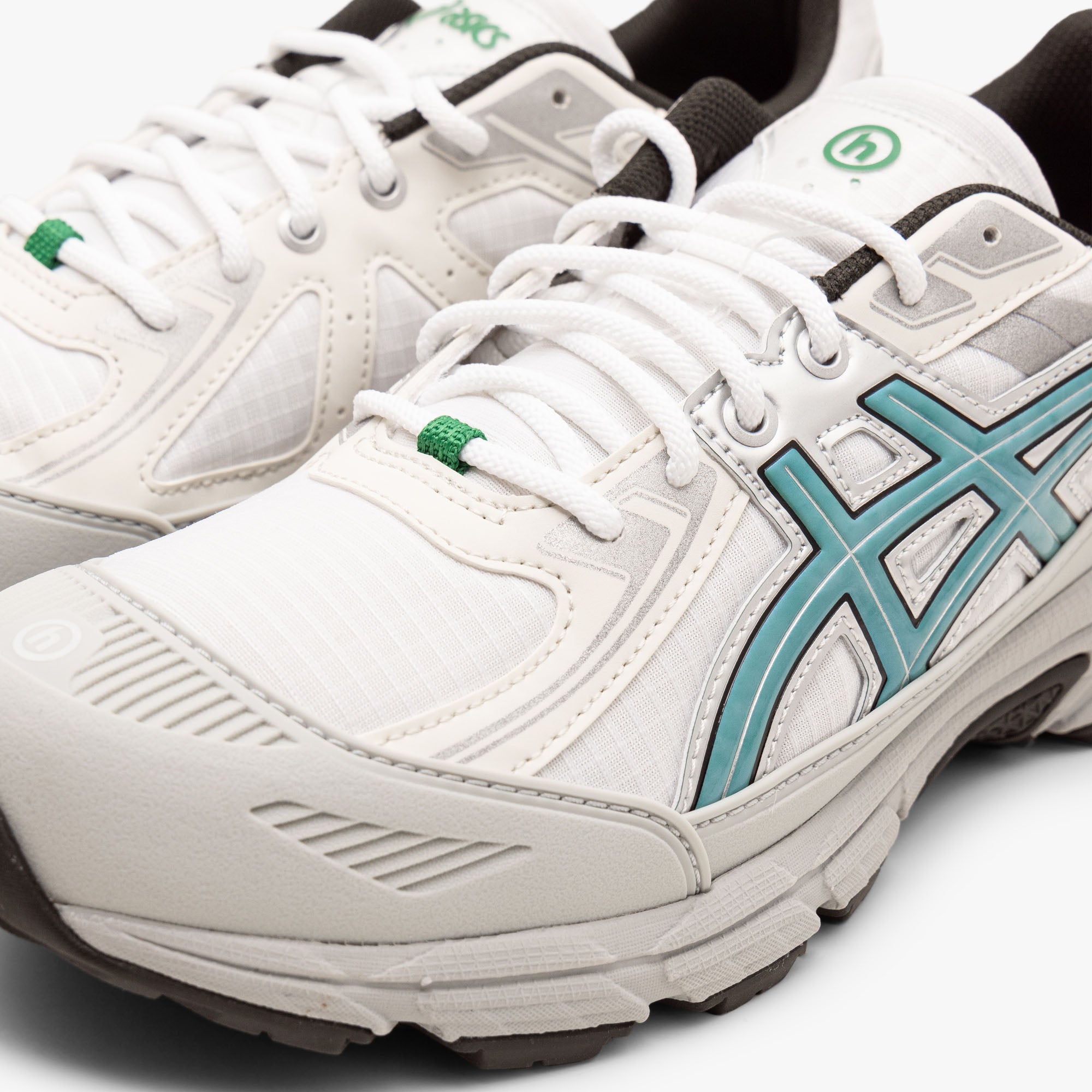  ASICS x HIDDEN NY Gel-Venture 6 Shield / White / Wasabi、mySite、merchandisen