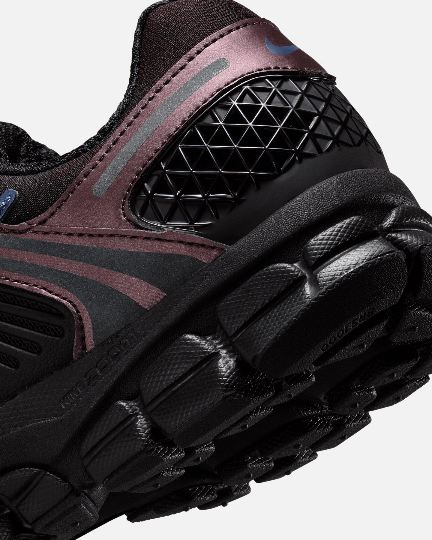 Nike Women's Zoom Vomero 5 Burgundy、mySite、zt4zffjzw