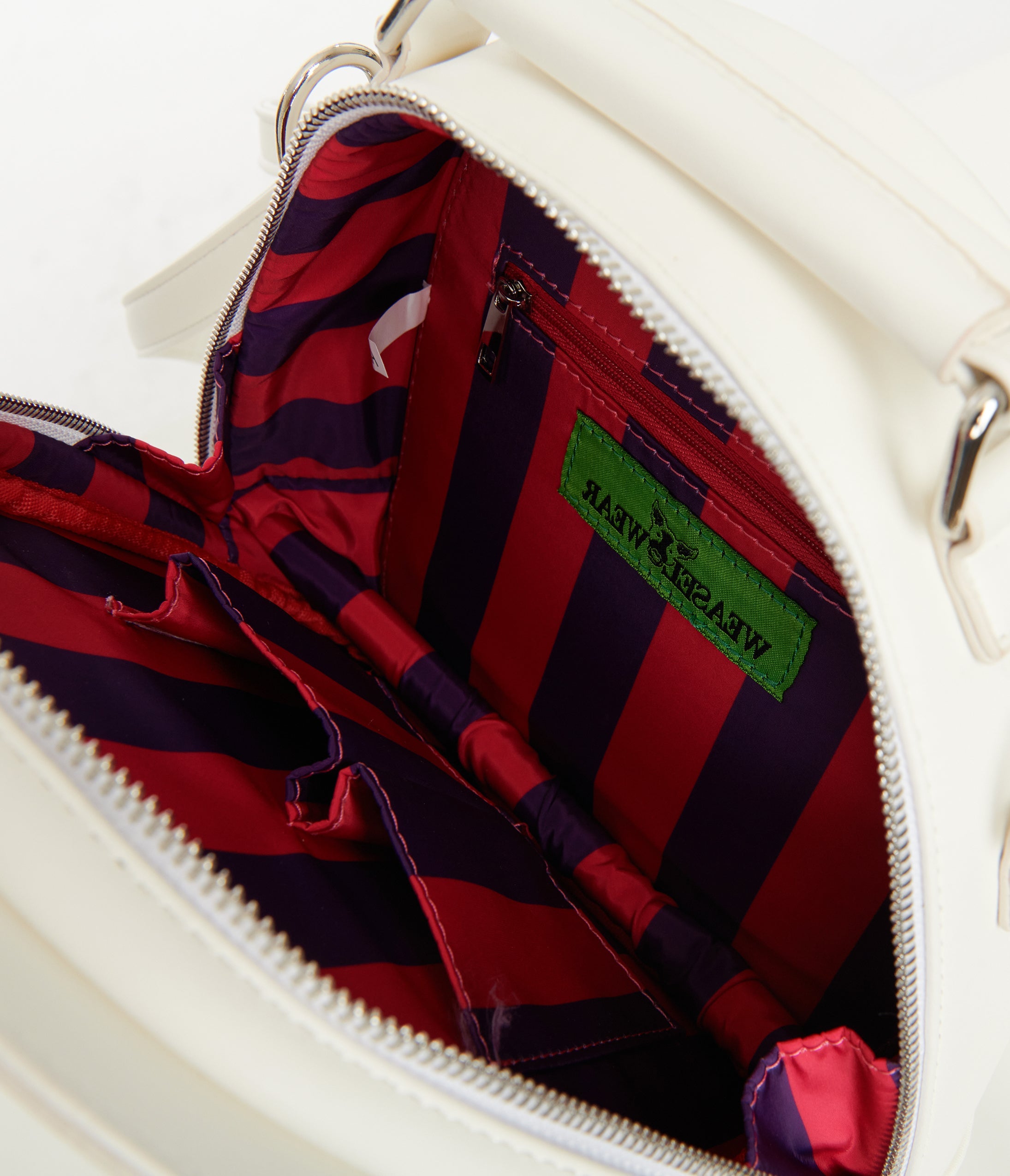 {product_title} - {shop_name}