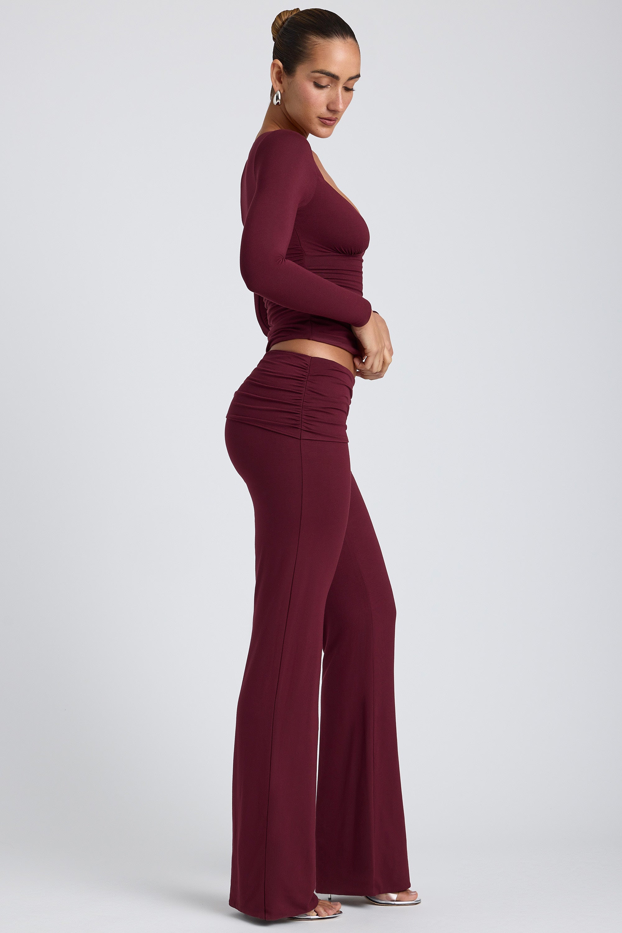 Modal Mid-Rise Straight-Leg Trousers in Plum、mySite、solidvoid