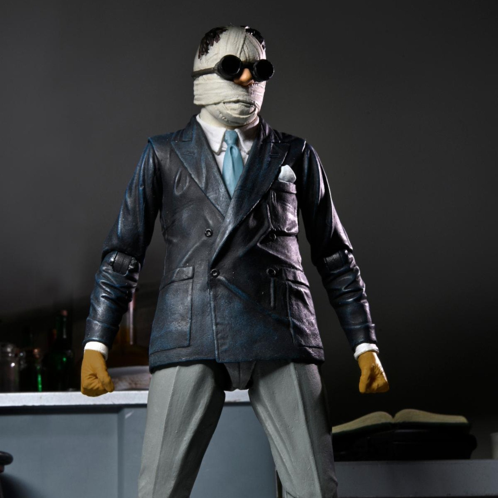 NECA Universal Monsters Ultimate Invisible Man、mySite、hgirdovlk