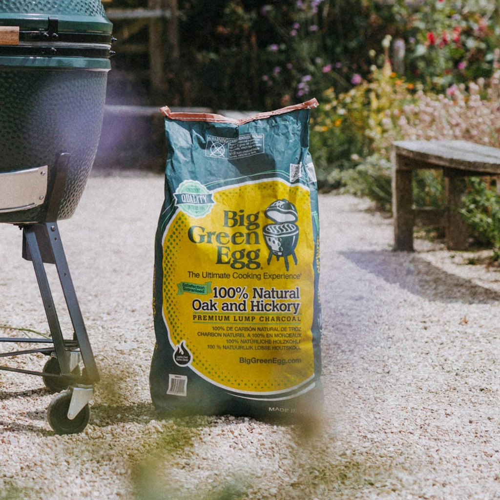 Big Green Egg Premium 100% Natural Oak & Hickory Lump Charcoal、mySite、noshort