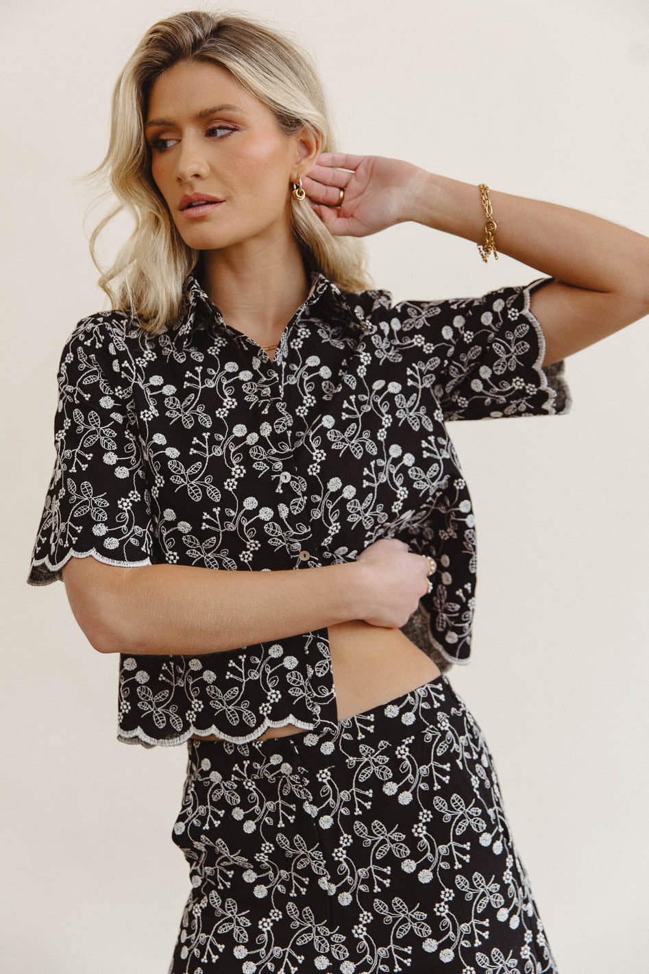 {product_title} - {shop_name}