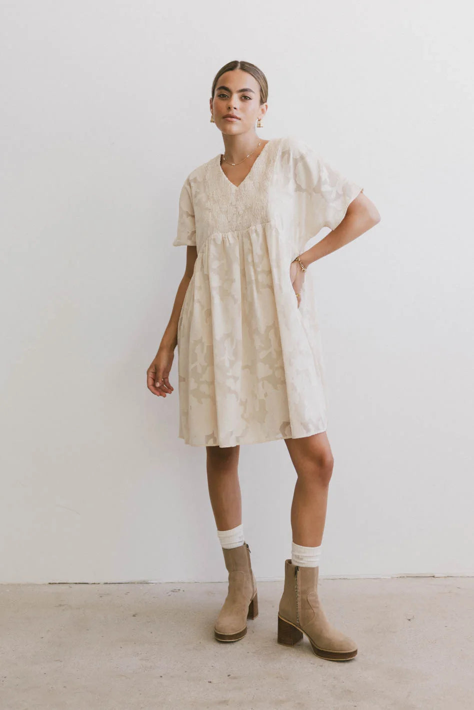 {product_title} - {shop_name}