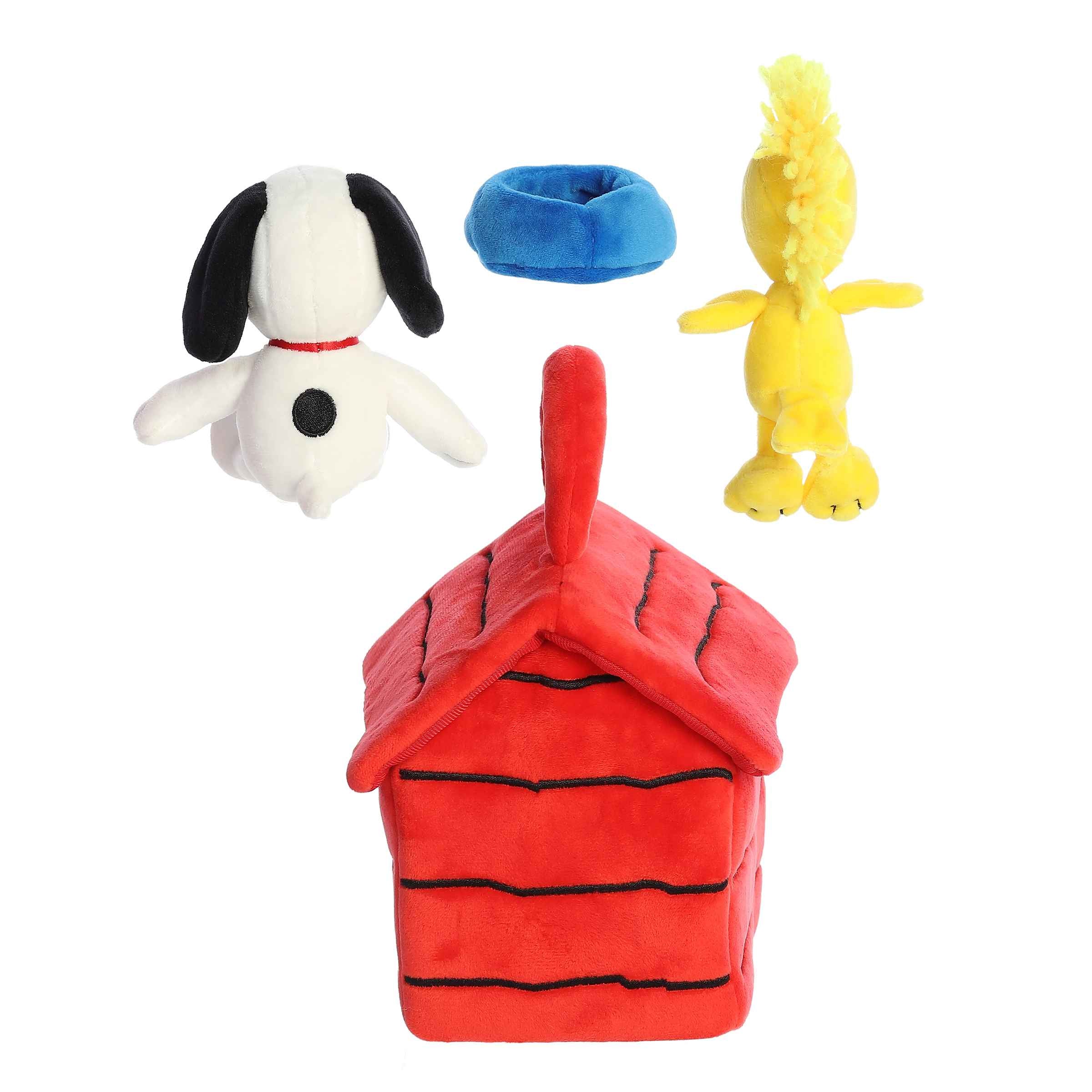 Aurora® - Peanuts® - 8 Snoopy's Dog House Playset、mySite、g9winljtr