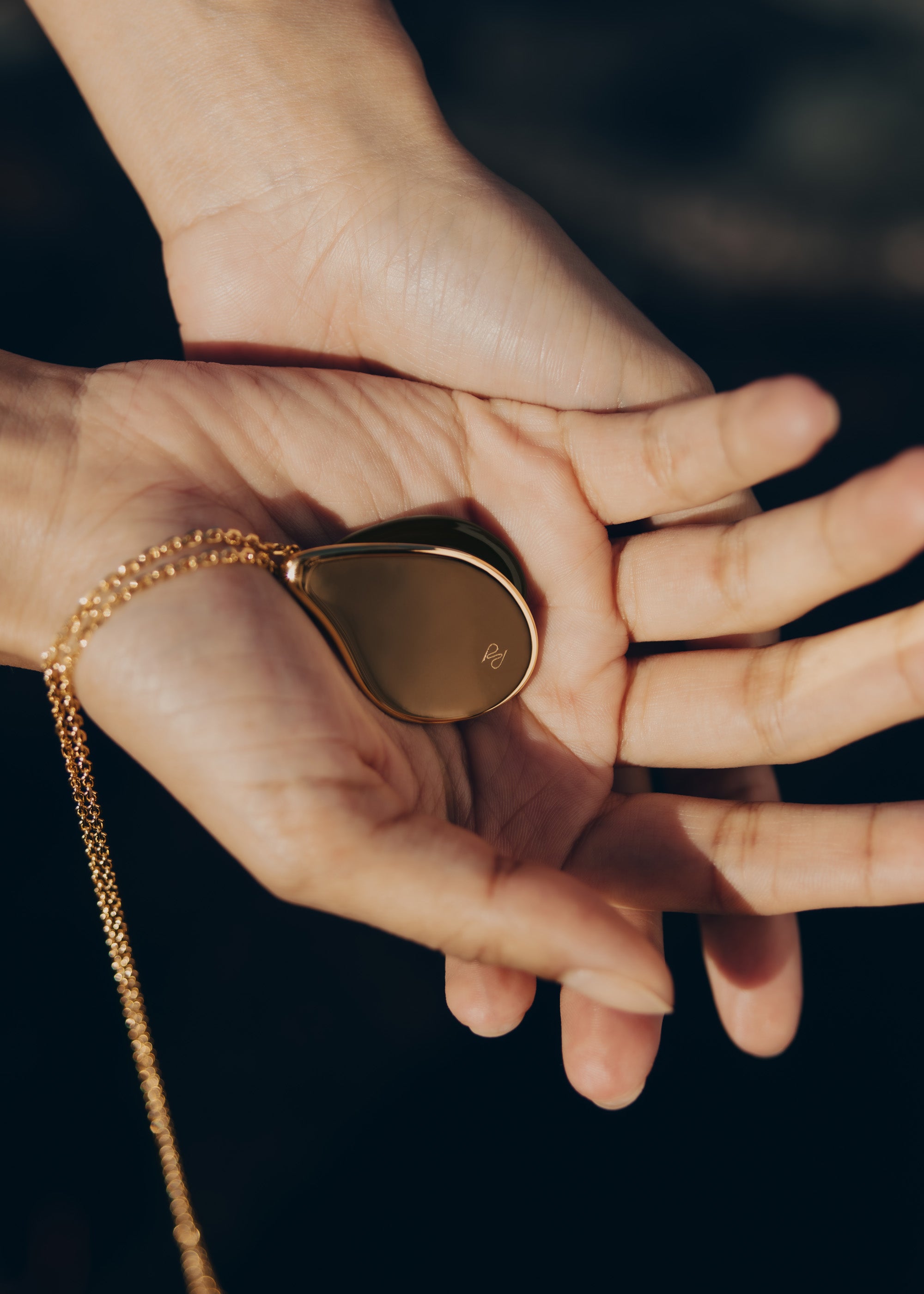 Pendentif Na茅 - Verre fum茅、mySite、camillekostekn