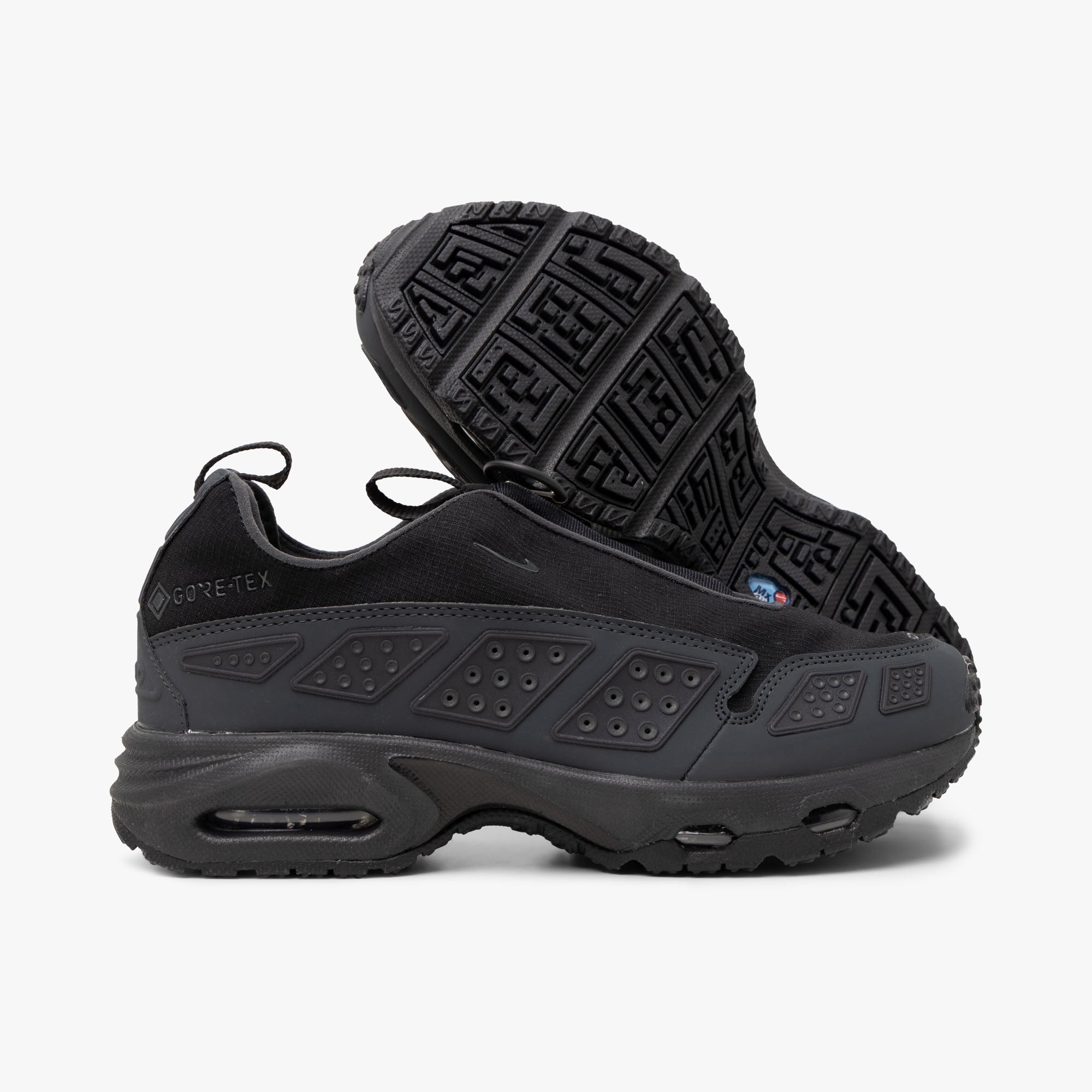  Nike Women's Air Max SNDR GORE-TEX Black / Dark Smoke Grey、mySite、merchandisen