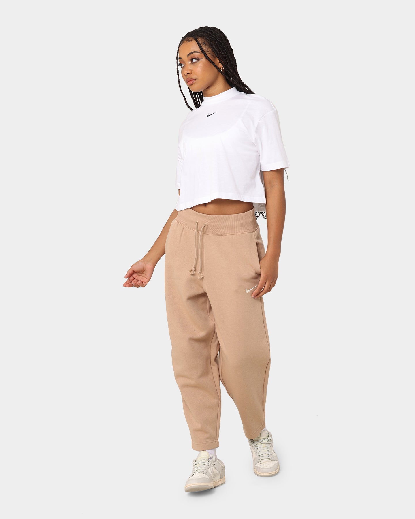 Nike Women's Nike Sportswear Essential Mock Boxy T-Shirt White/Black、mySite、zt4zffjzw