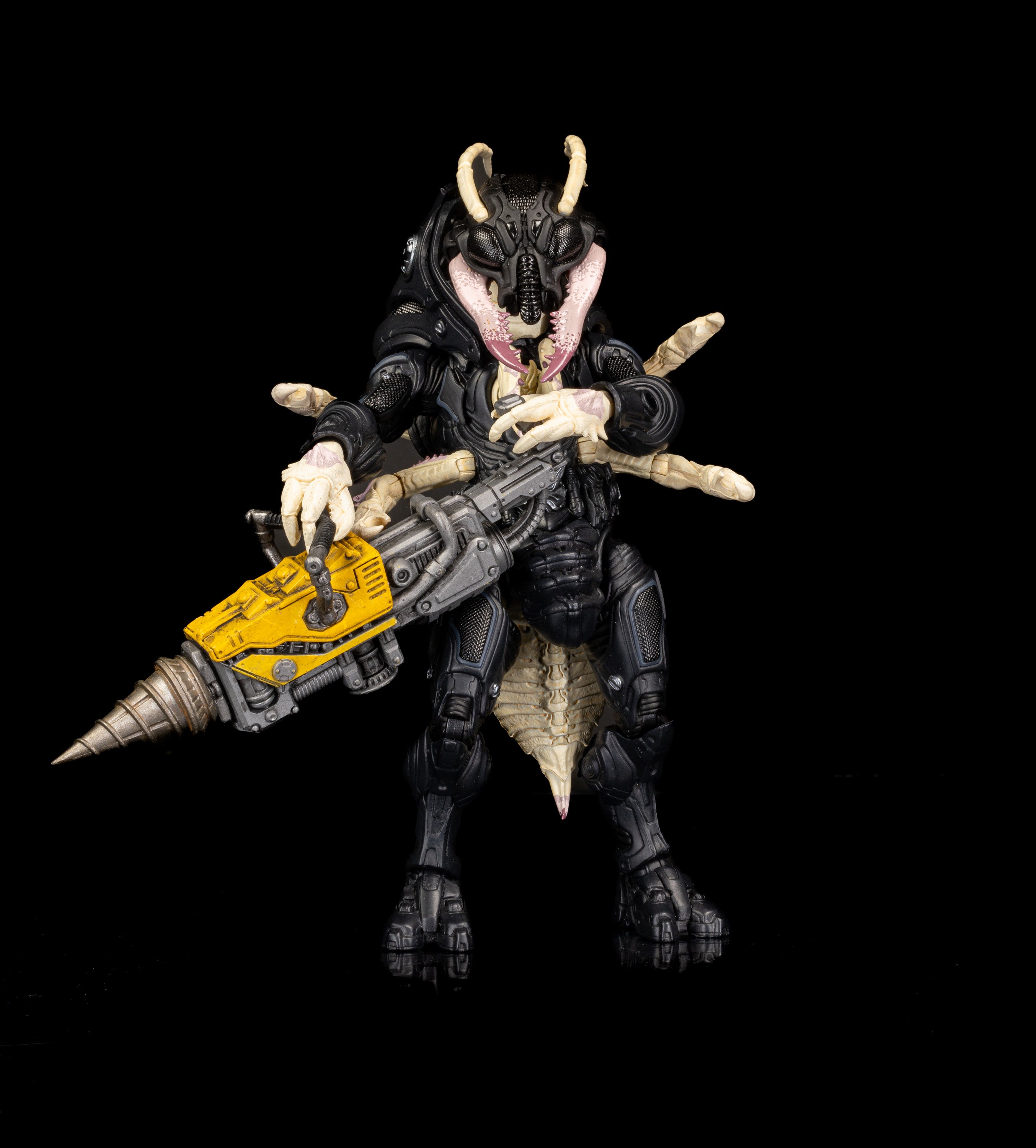 Cosmic Legions Sphexxian Helmet Character Pack (Figure Not Included)、mySite、hgirdovlk