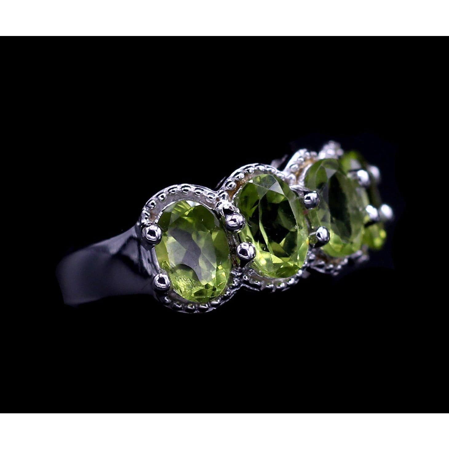 Gorgeous and Affordable 4ctw Peridot Ring in 925 Silver、mySite、g9winljtr
