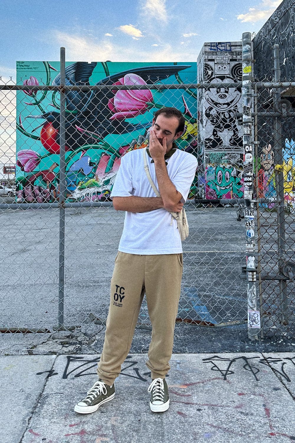 {product_title} - {shop_name}