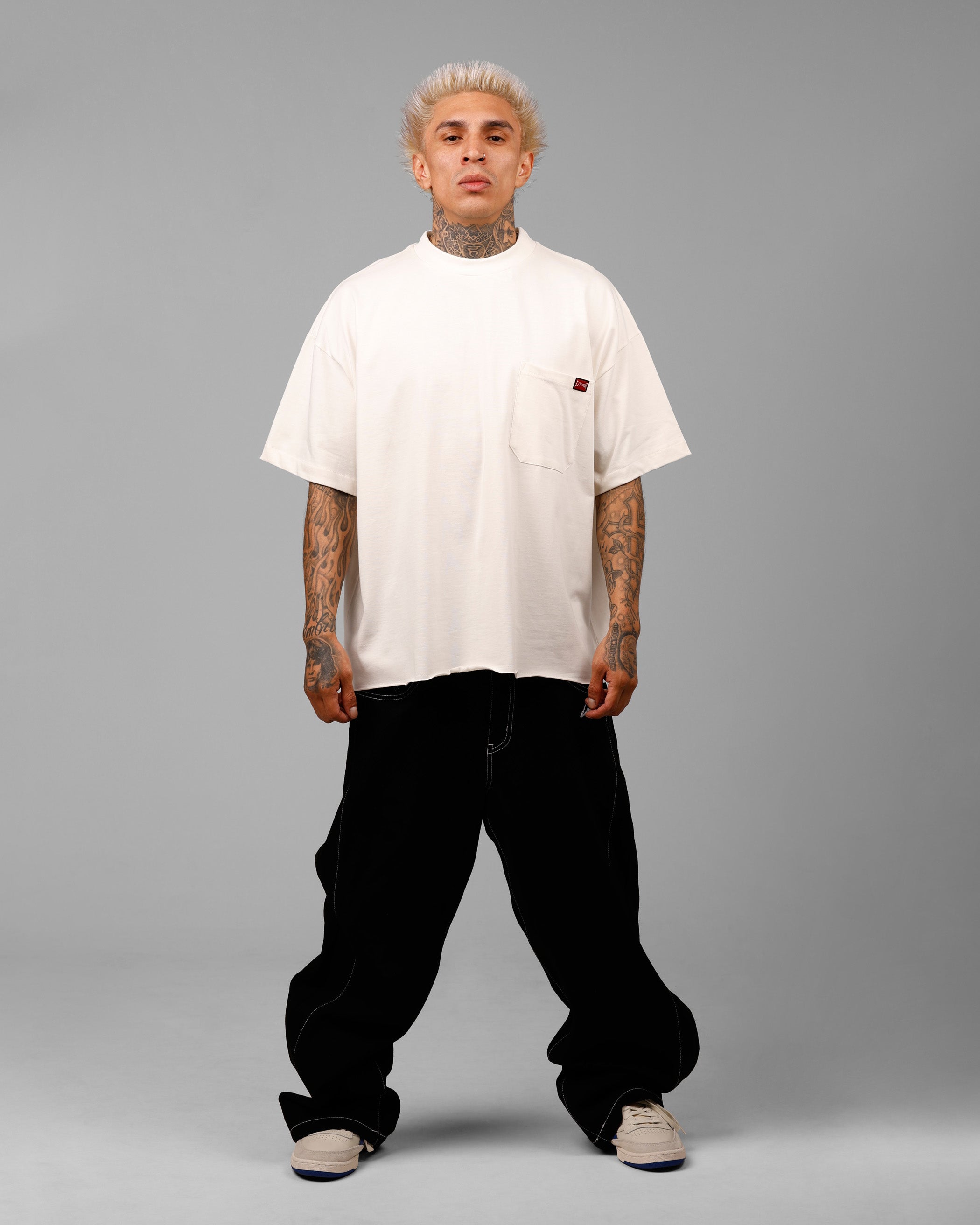 {product_title} - {shop_name}