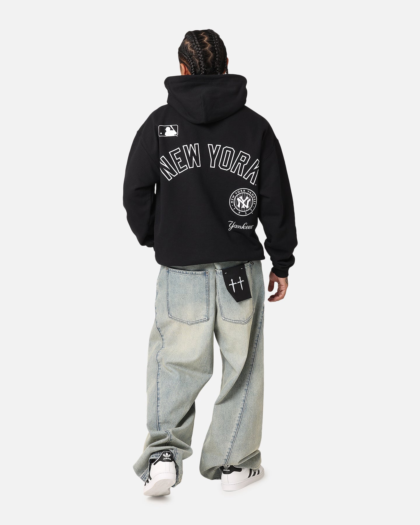 {product_title} - {shop_name}