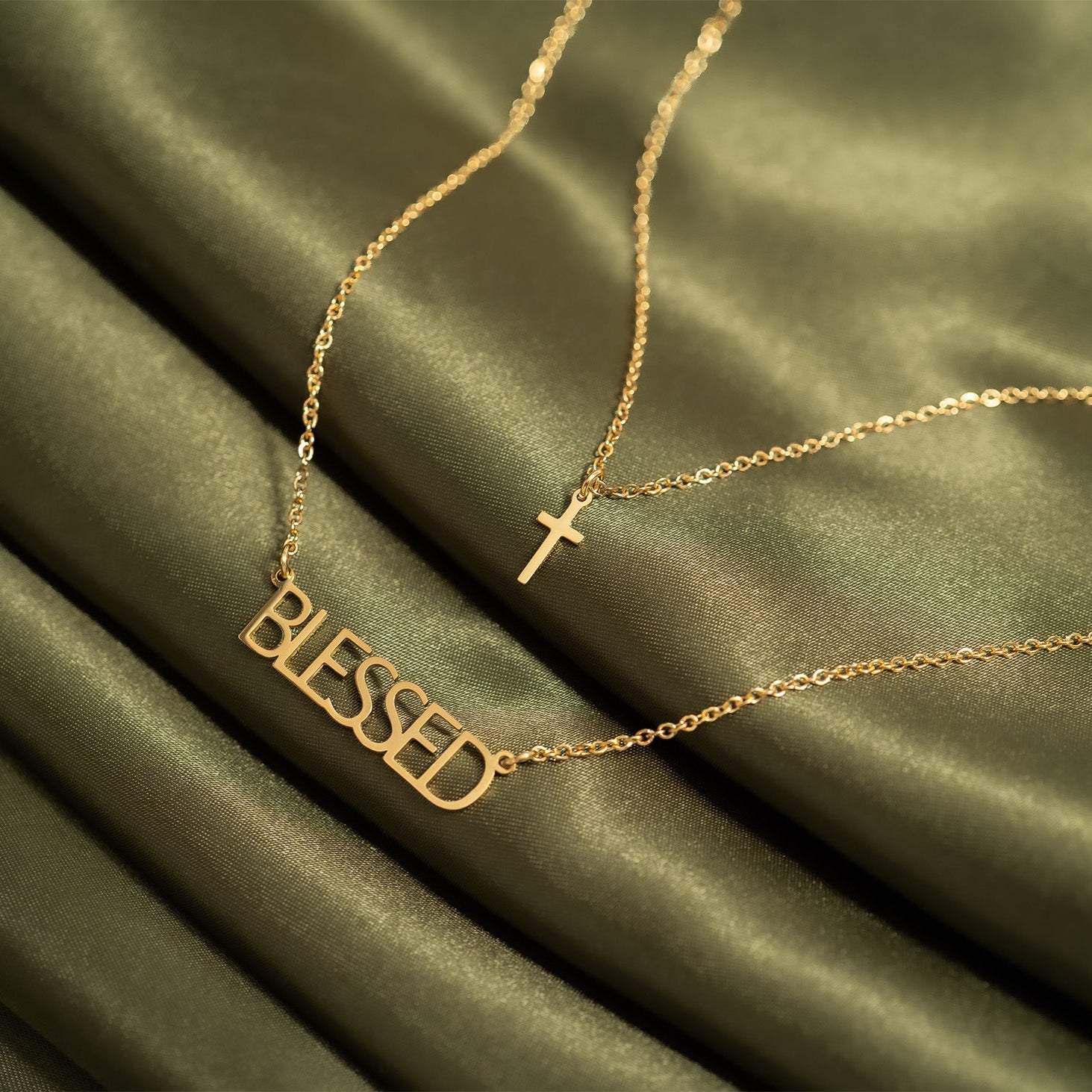 18K Gold PVD Stainless Steel Blessed Layered Cross Charm Necklace / SBB0323、mySite、dreamappss