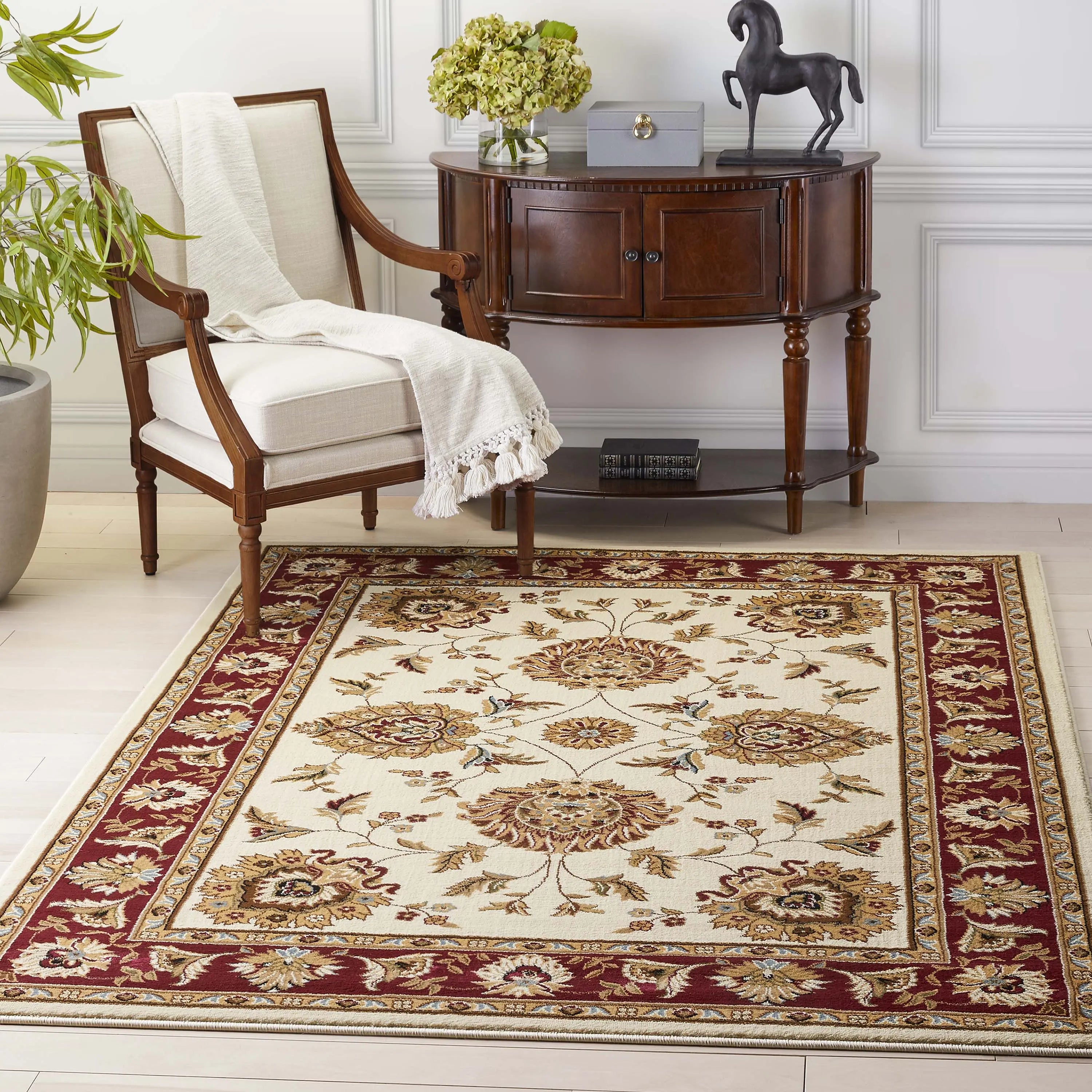 Abbasi Ivory Traditional Rug、mySite、gigharbornorthrealestate