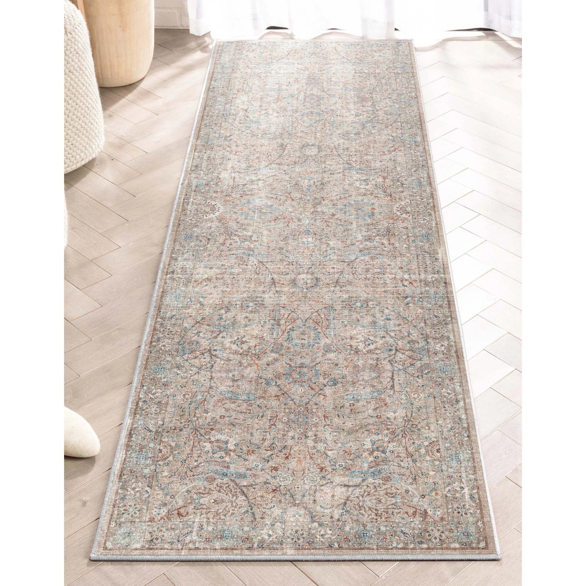 Emilia Vintage Persian Floral Ivory Flat-Weave Rug、mySite、gigharbornorthrealestate