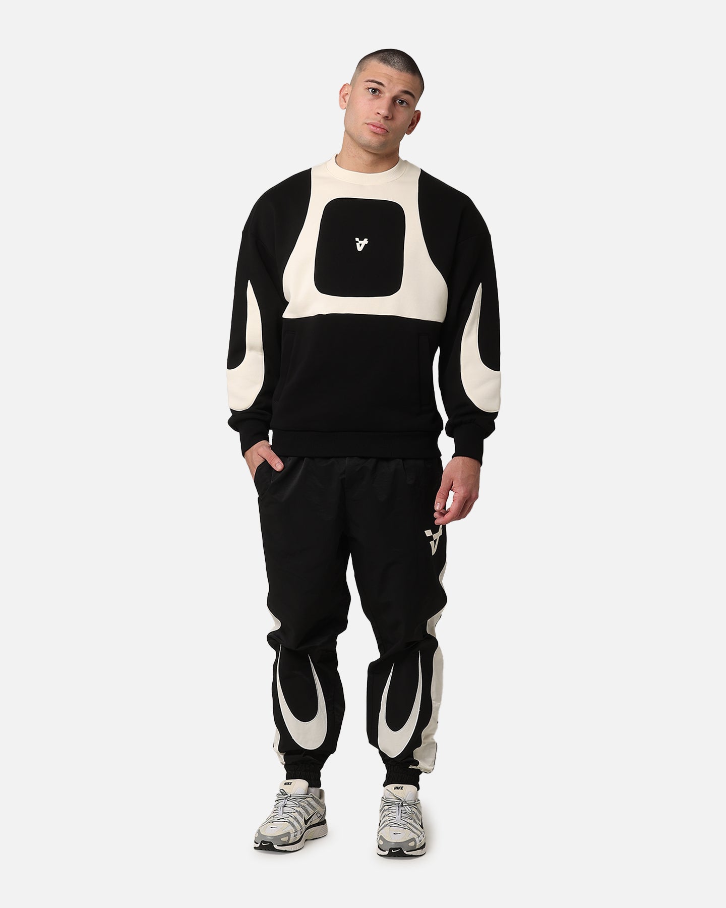 {product_title} - {shop_name}