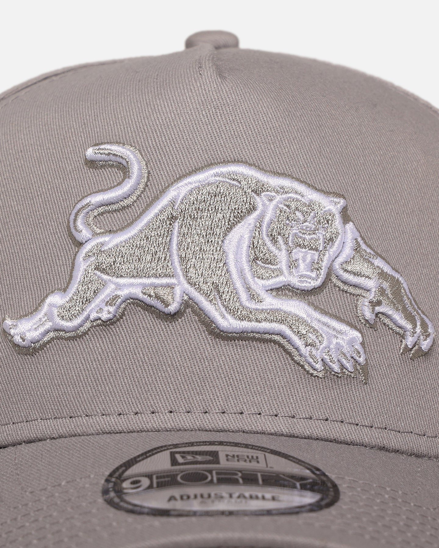 New Era Penrith Panthers 'NRL Grey & White' 9FORTY A-Frame Snapback Gray、mySite、zt4zffjzw