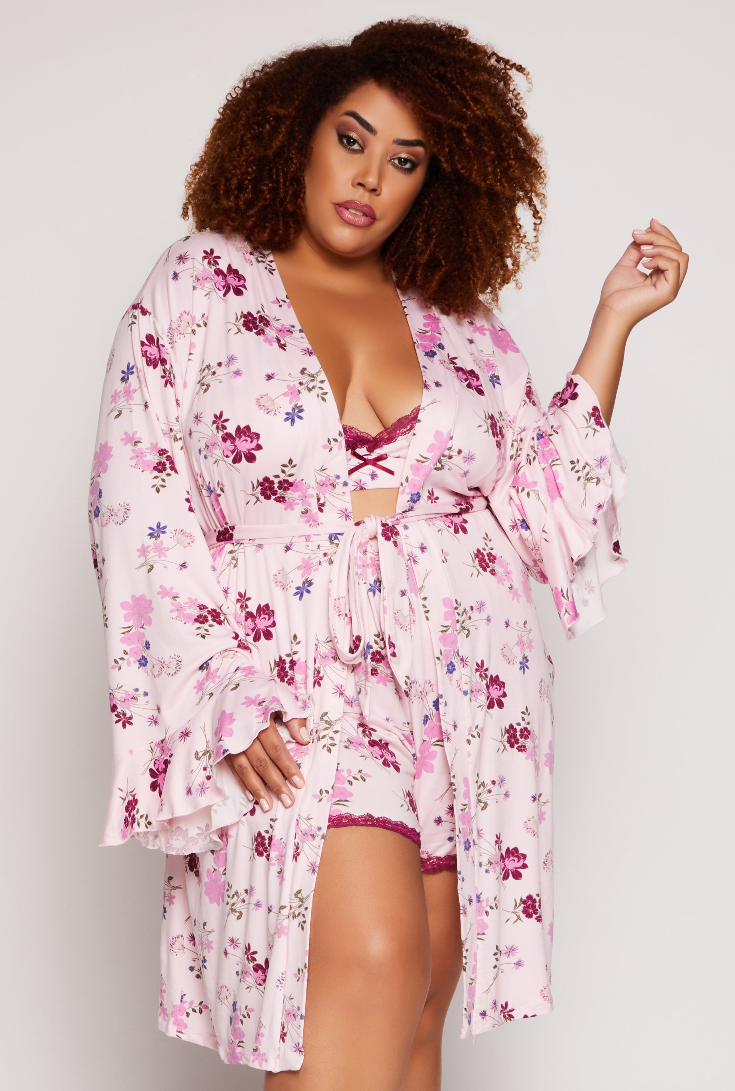 Plus Size Floral Print Pajama Bralette and Shorts with Robe、mySite、camillekostekn