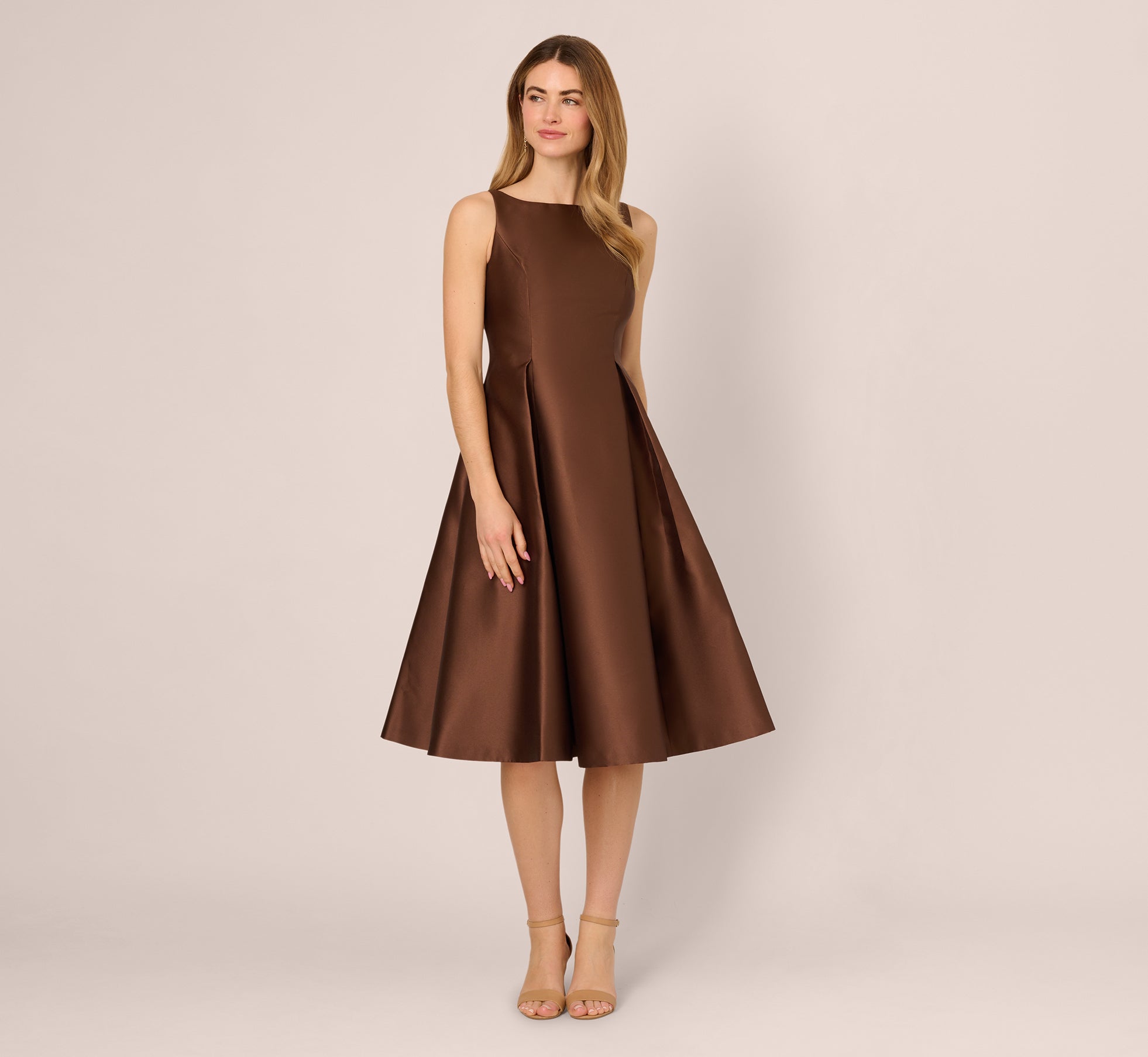 Sleeveless Mikado Fit And Flare Midi Dress With V-Back In Espresso、mySite、solidvoid
