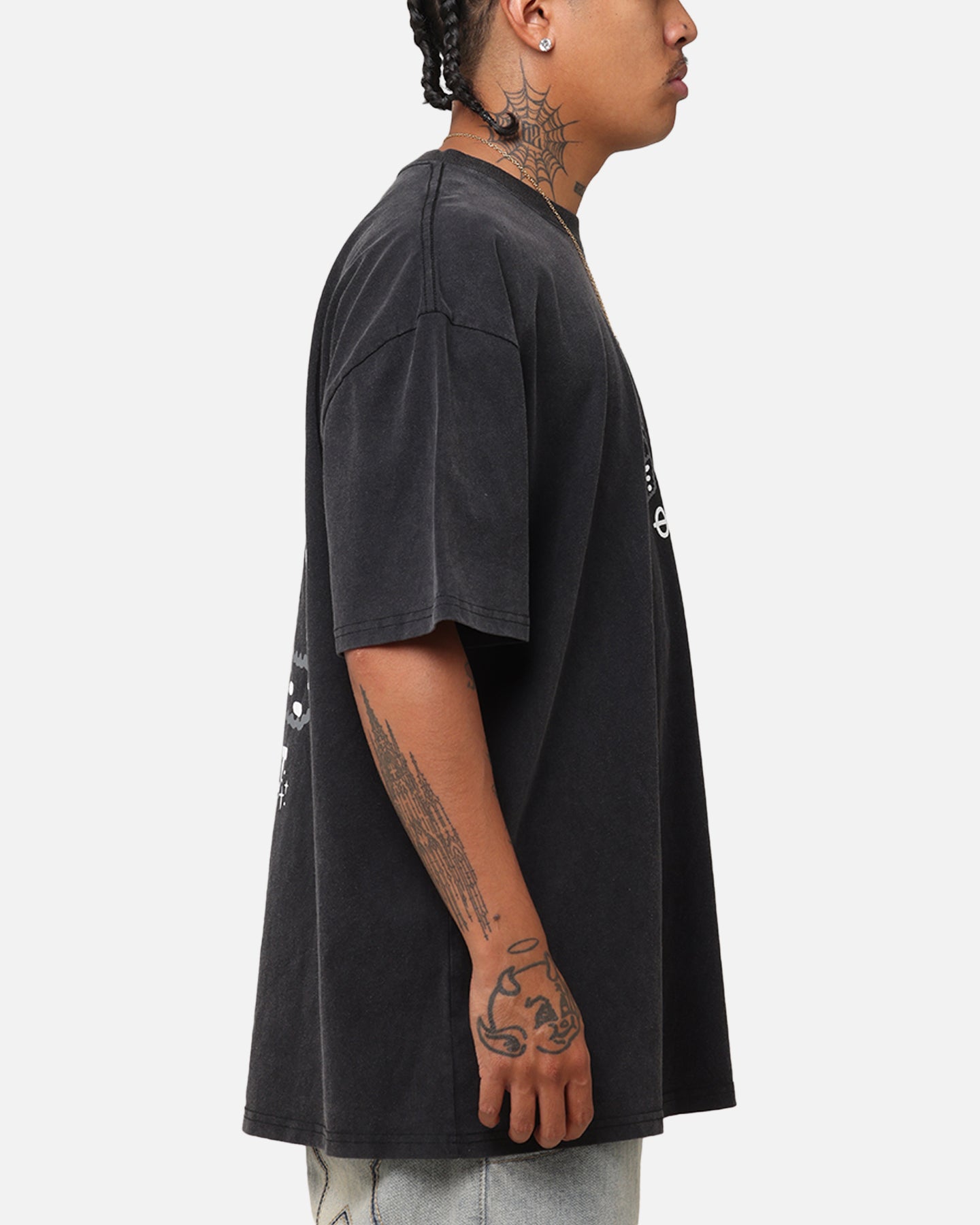 {product_title} - {shop_name}