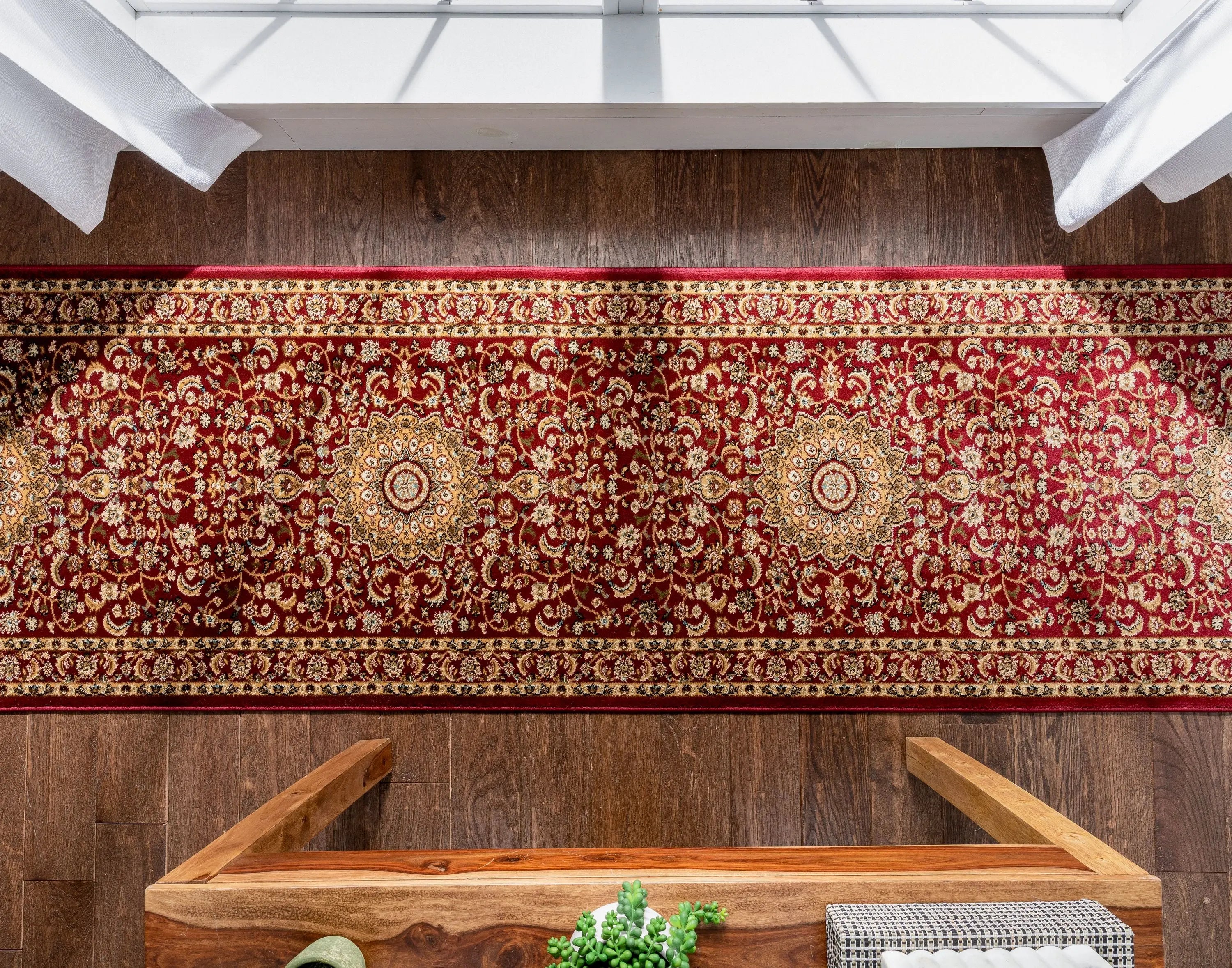 Aviva Red Traditional Rug、mySite、gigharbornorthrealestate