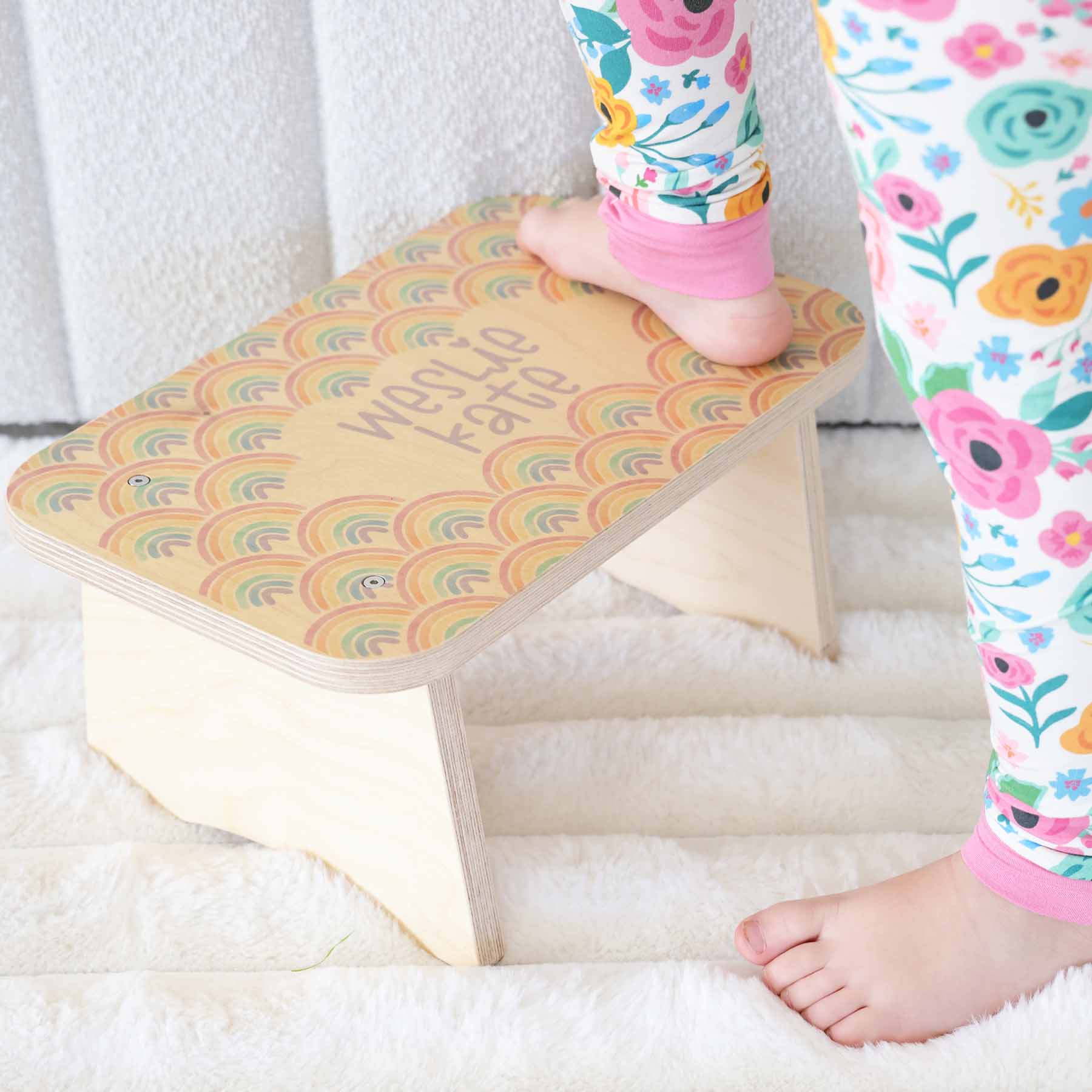  Kids Personalized Step Stool | Daydream、mySite、layawaytickets