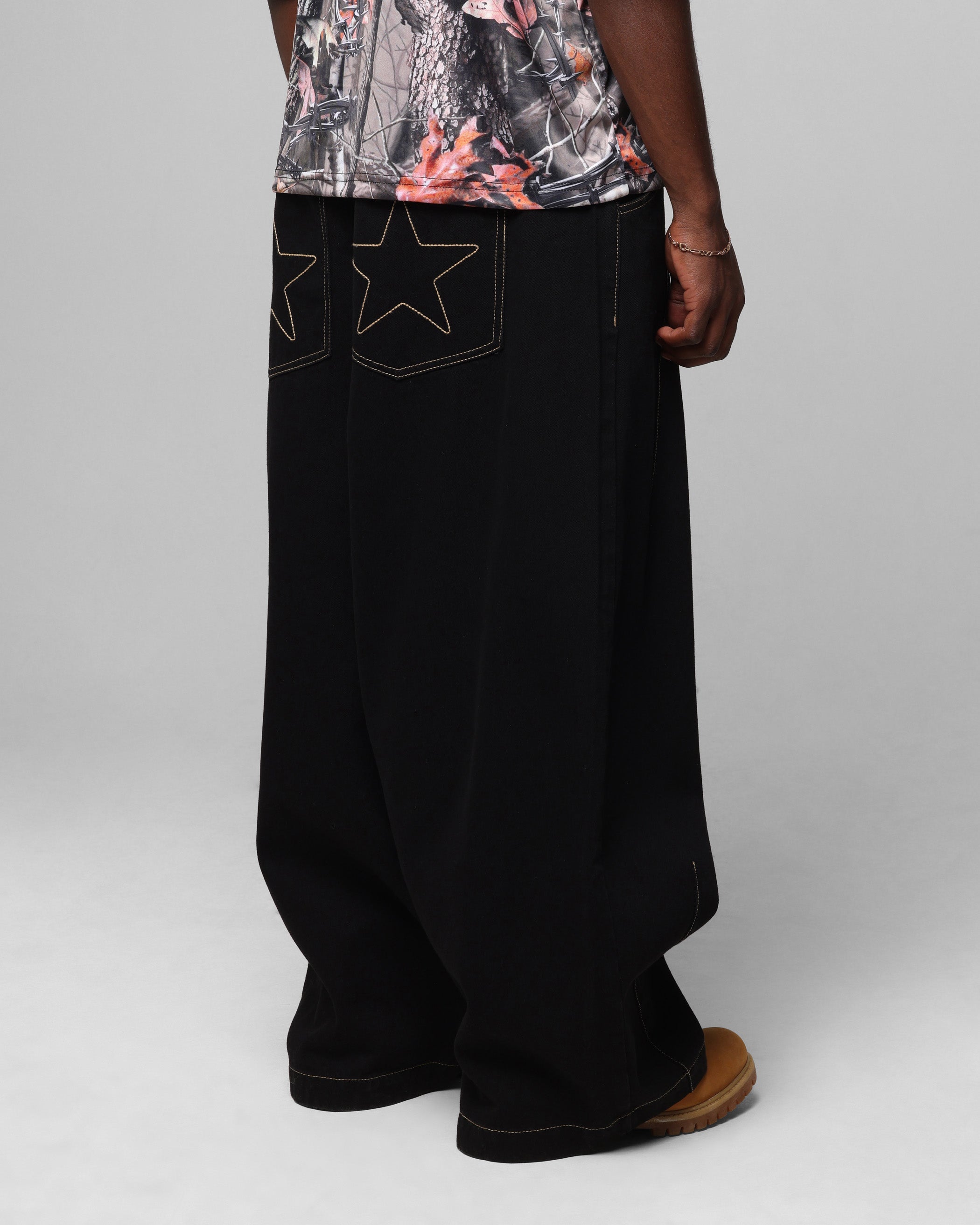 {product_title} - {shop_name}