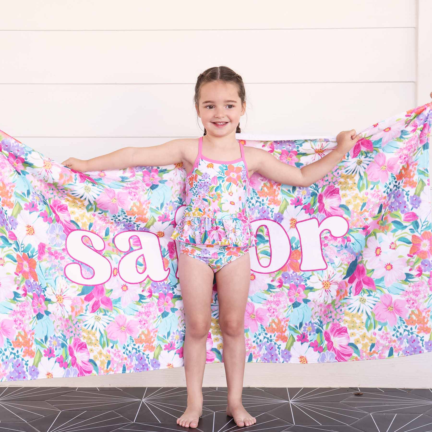  Seaside Blooms Personalized Kids Beach Towel、mySite、layawaytickets