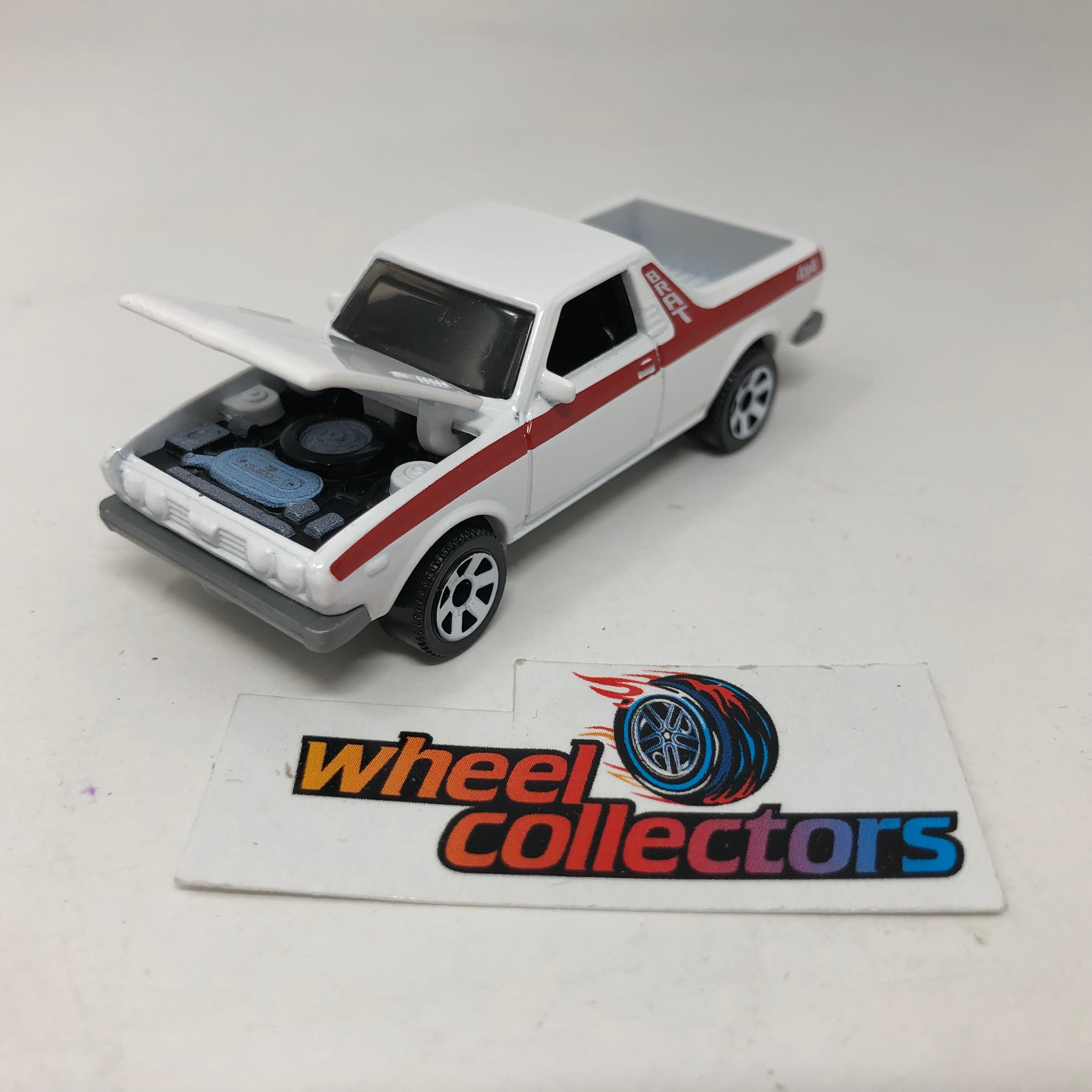 1978 Subaru Brat * White * Matchbox Moving Parts Loose 1:64 Scale Model、mySite、hgirdovlk