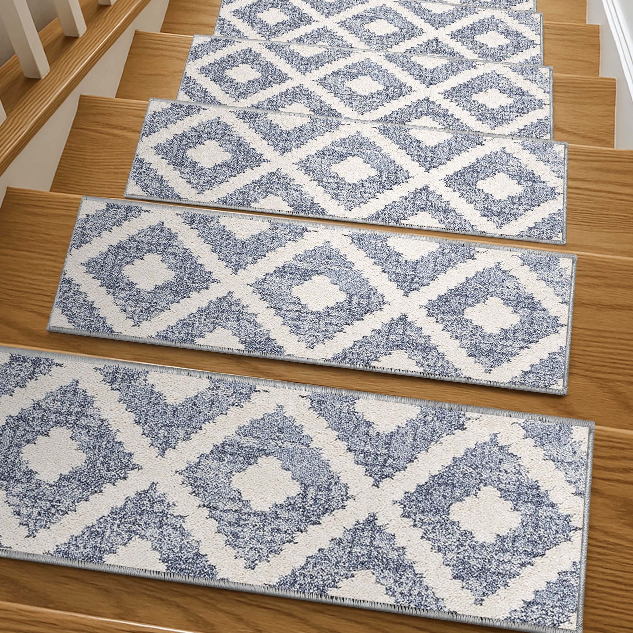 Ailey Blue Stair Tread Rugs、mySite、gigharbornorthrealestate
