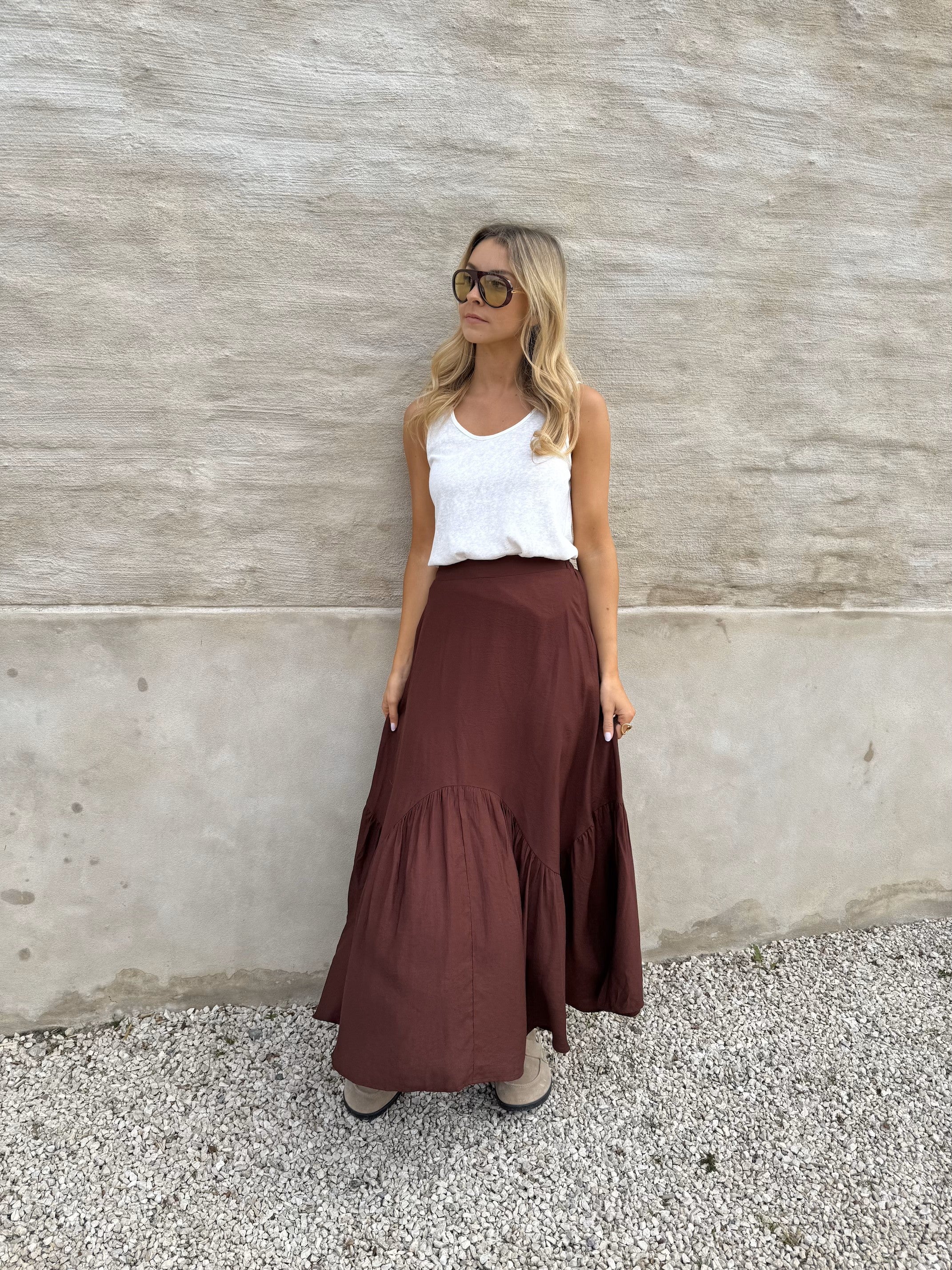 White pleated skirt