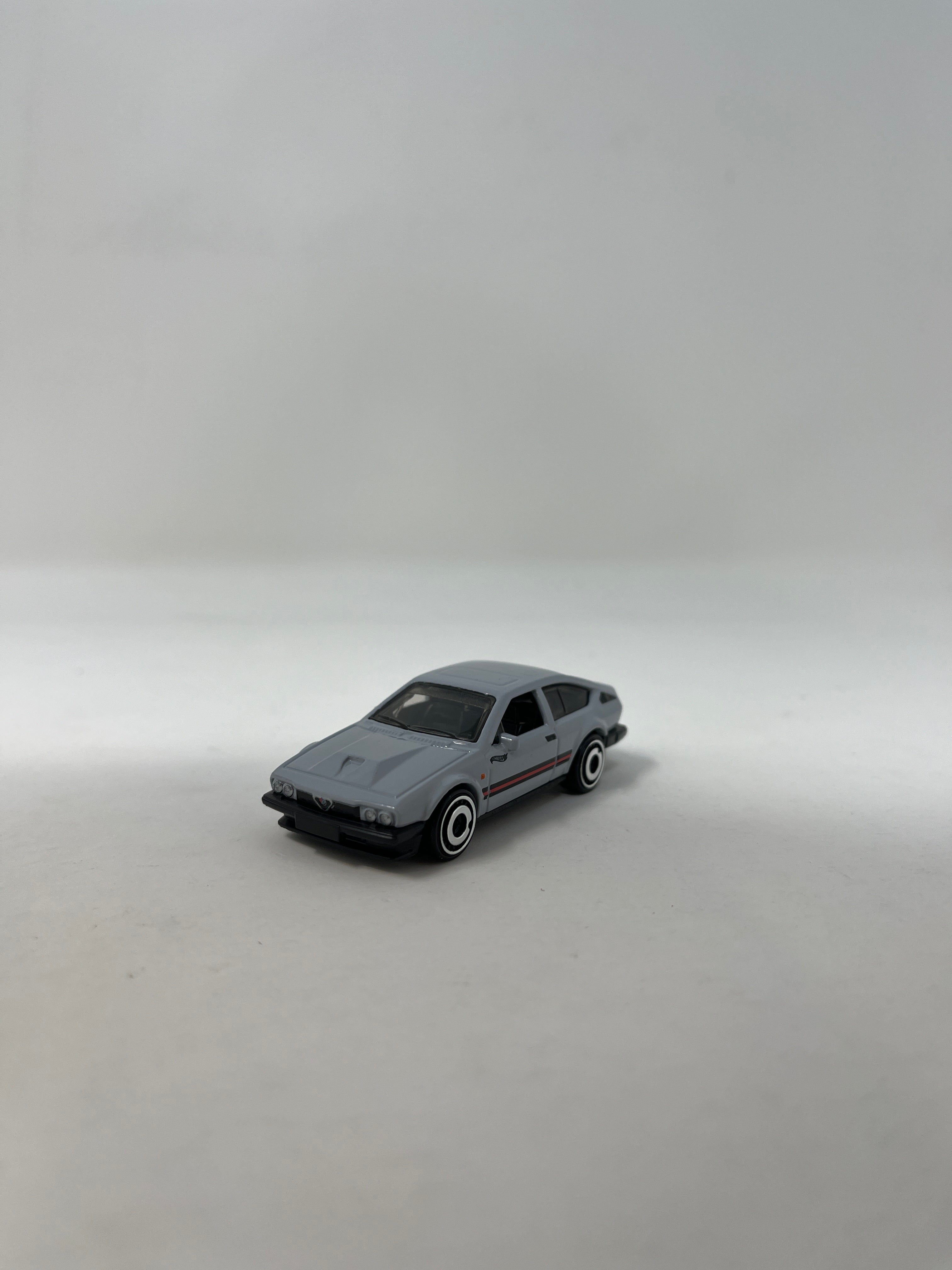 Alfa Romeo GTV6 3.0 * GREY * Hot Wheels 1:64 scale Loose Diecast model、mySite、hgirdovlk