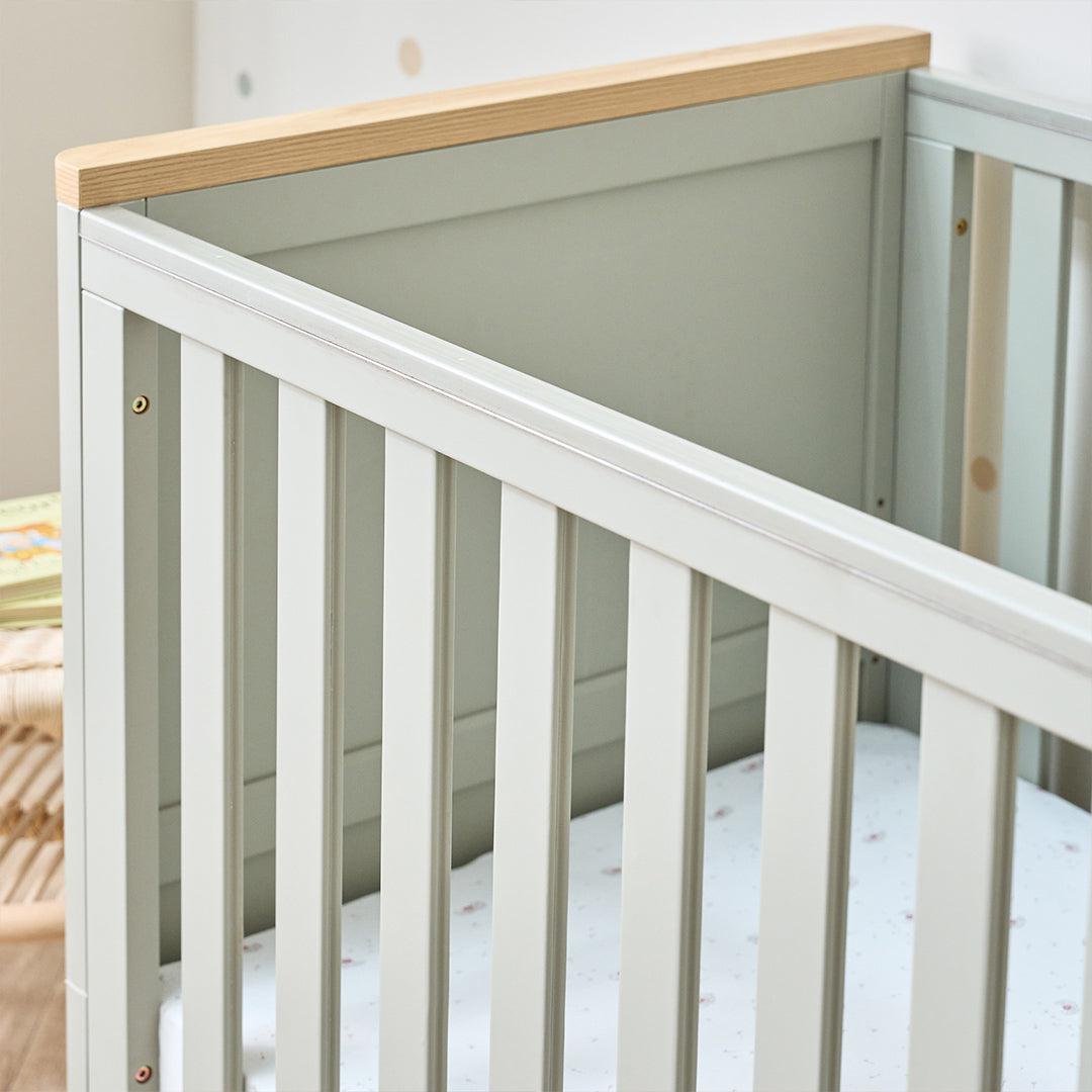  Tutti Bambini Misha Cot Bed - Sage / Golden Oak、mySite、merchandisen