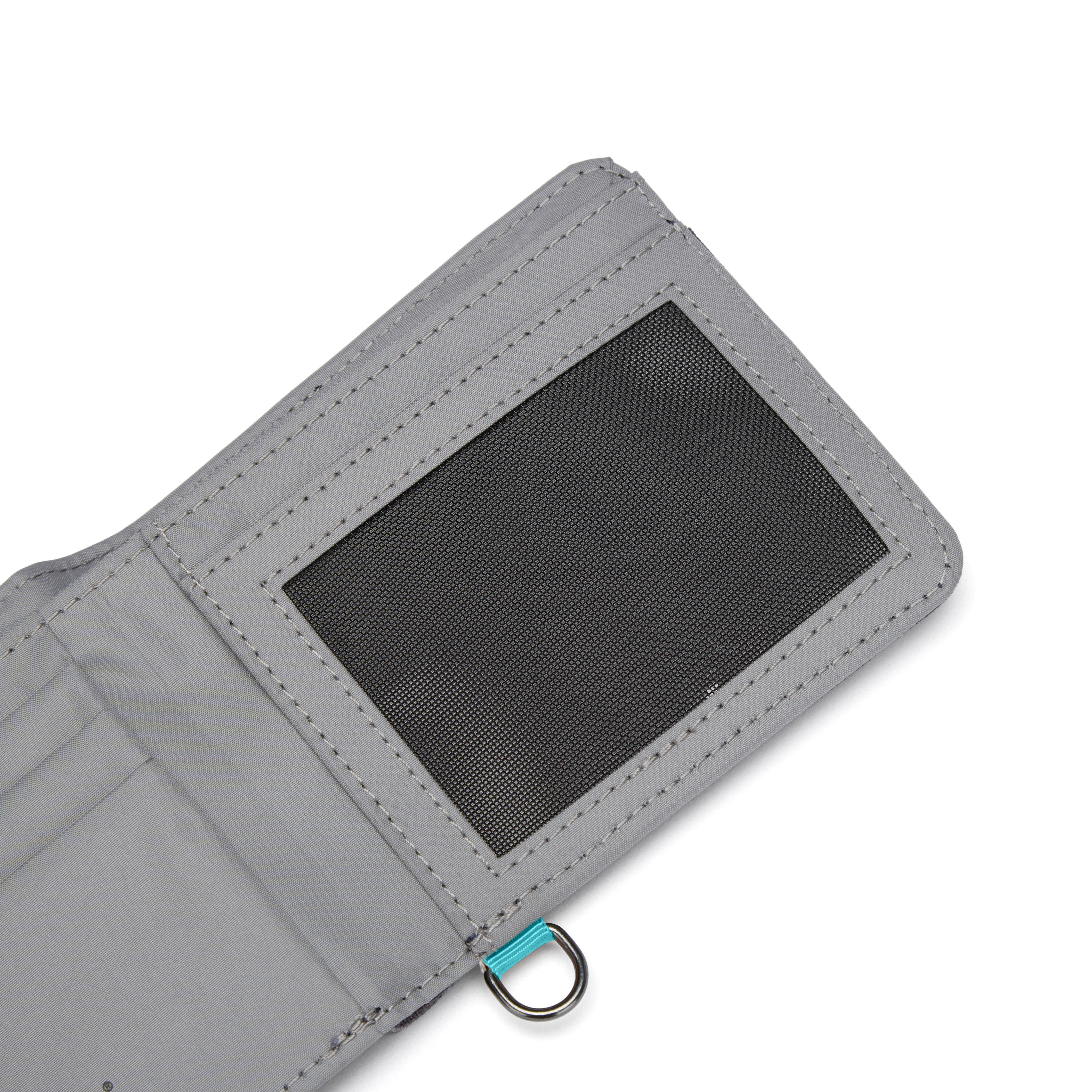 Pacsafe® RFIDsafe™ RFID blocking bifold wallet、mySite、garagedoors4me