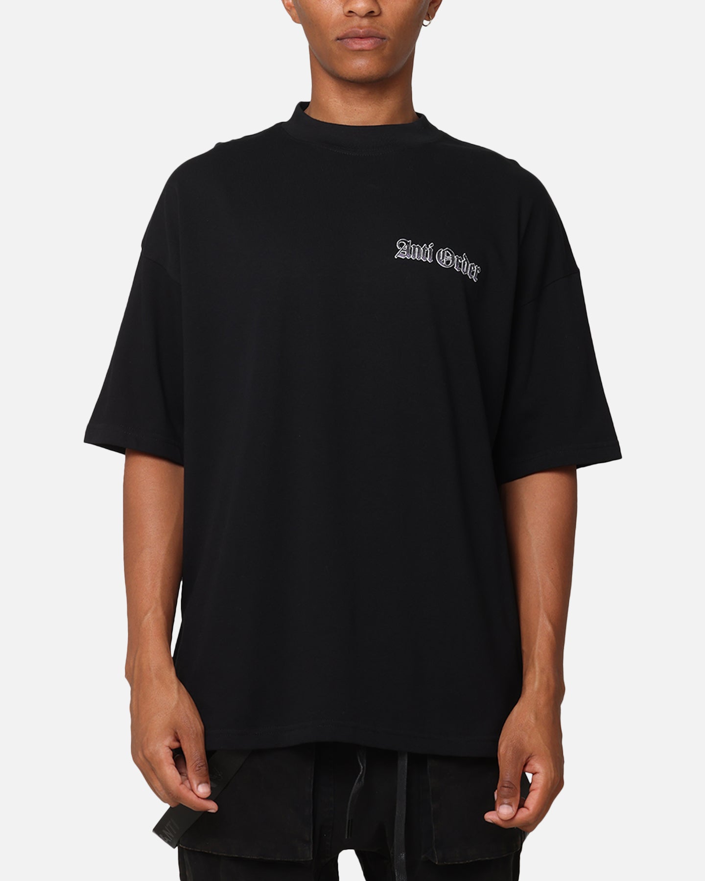 {product_title} - {shop_name}